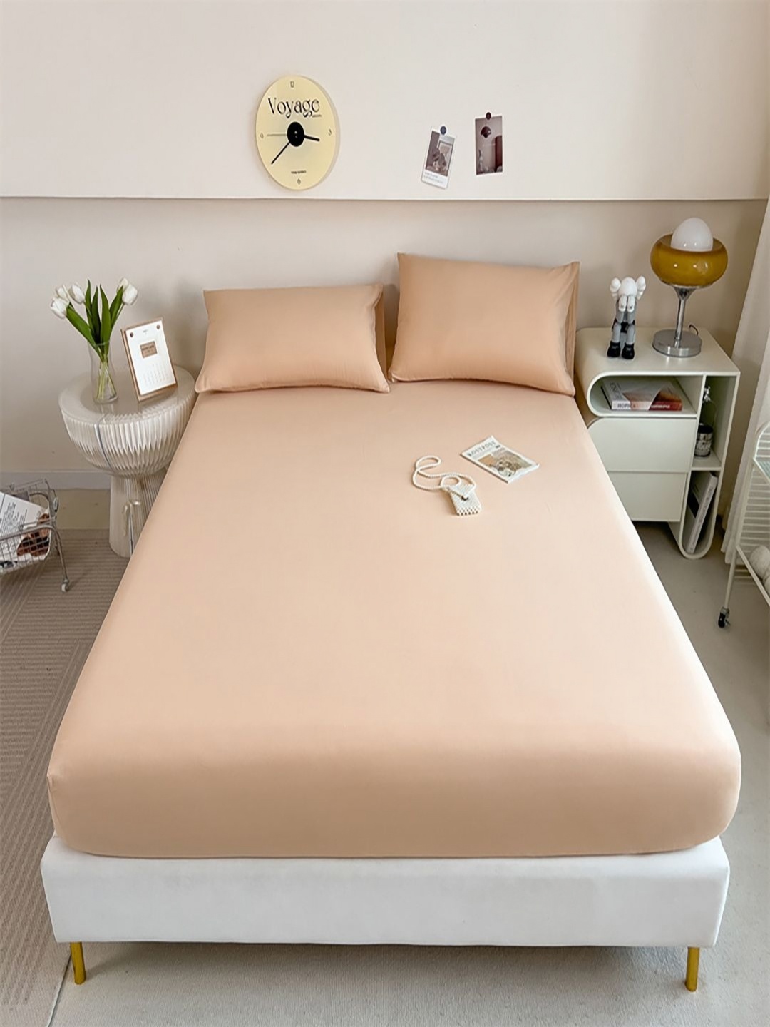 

JC HOME Cream Fitted Pure Cotton 220 TC Queen Bedsheet Set-2.00 m x 1.50 m