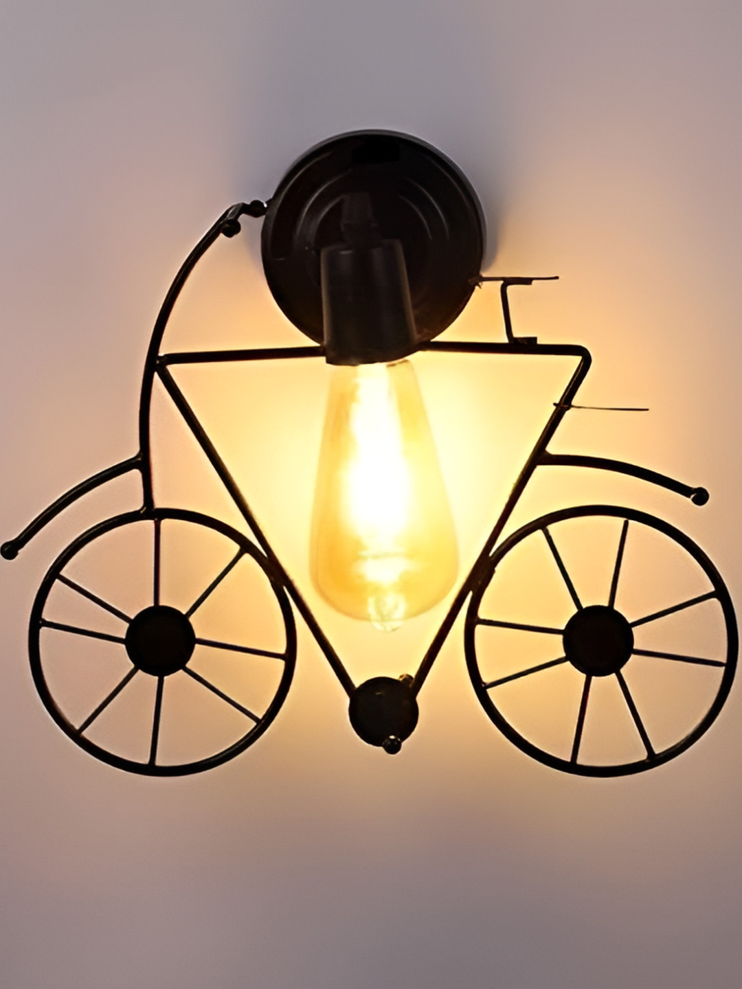 

KINIS Black Quirky Abstract Shaped Wall Lamp
