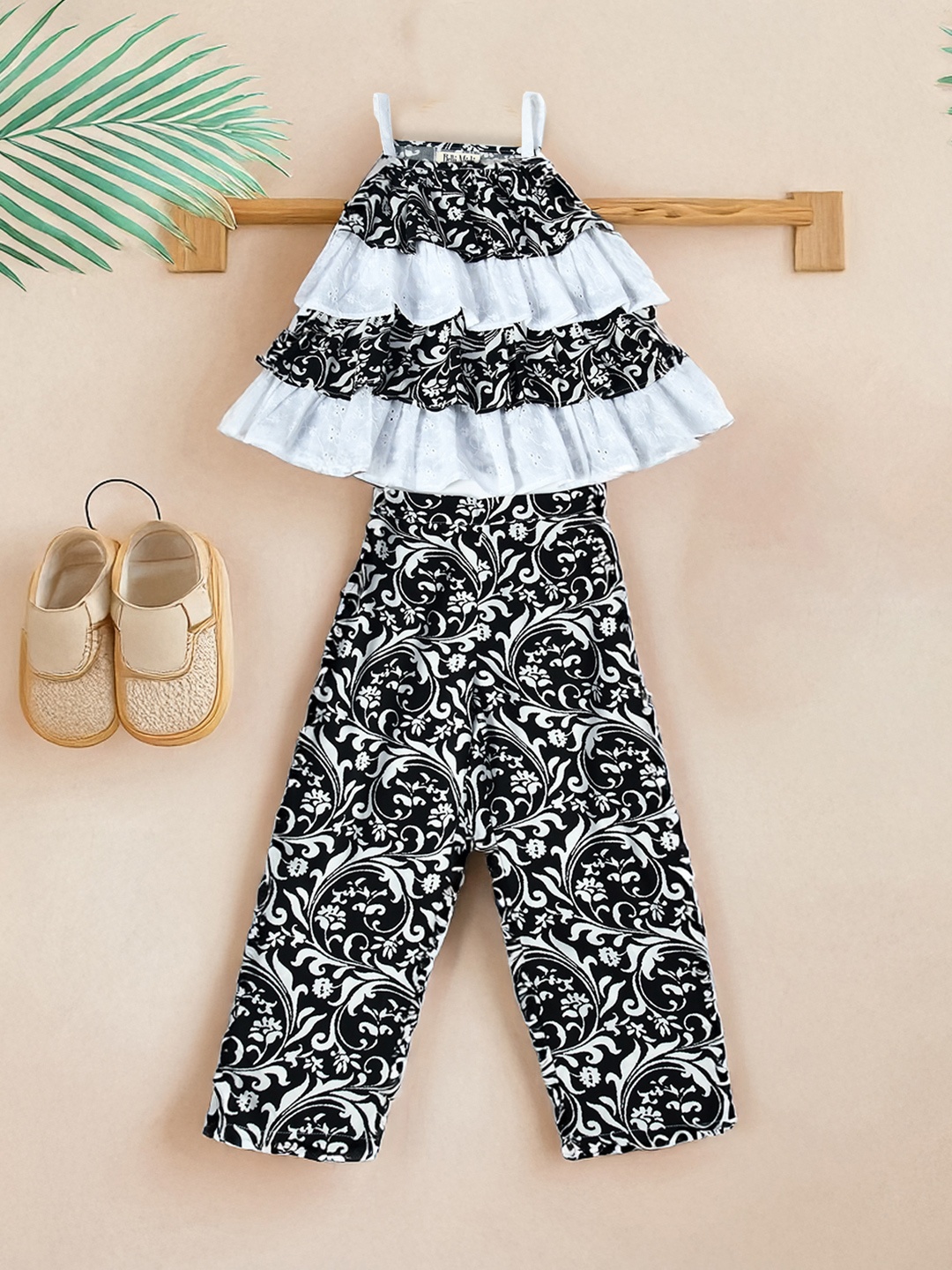 

Bella Moda Girls Printed Pure Cotton Sleeveless Multi Layered Top & Trouser Clothing Set, Black