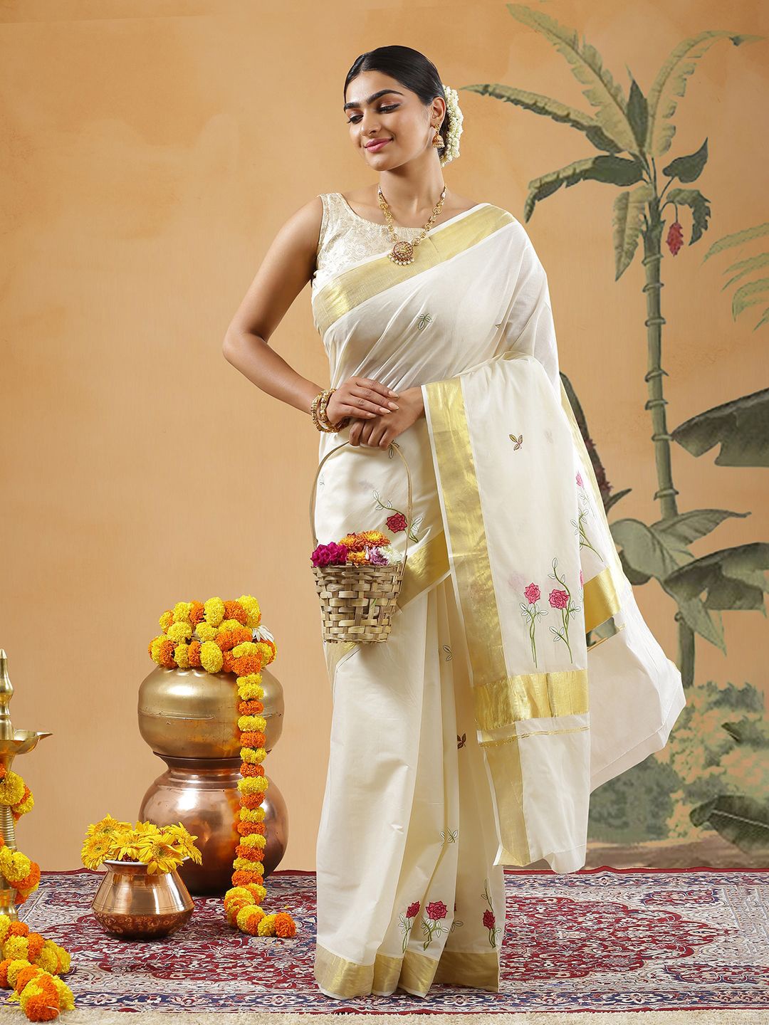 

Kalyan Silks Floral Embroidered Zari Pure Cotton Kasavu Saree, Off white