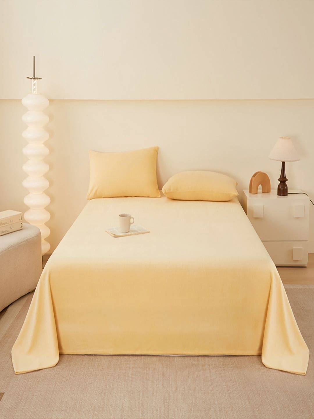 

JC HOME Yellow 140 TC Queen Size Bedsheet Set 2.20 m x 2.45 m