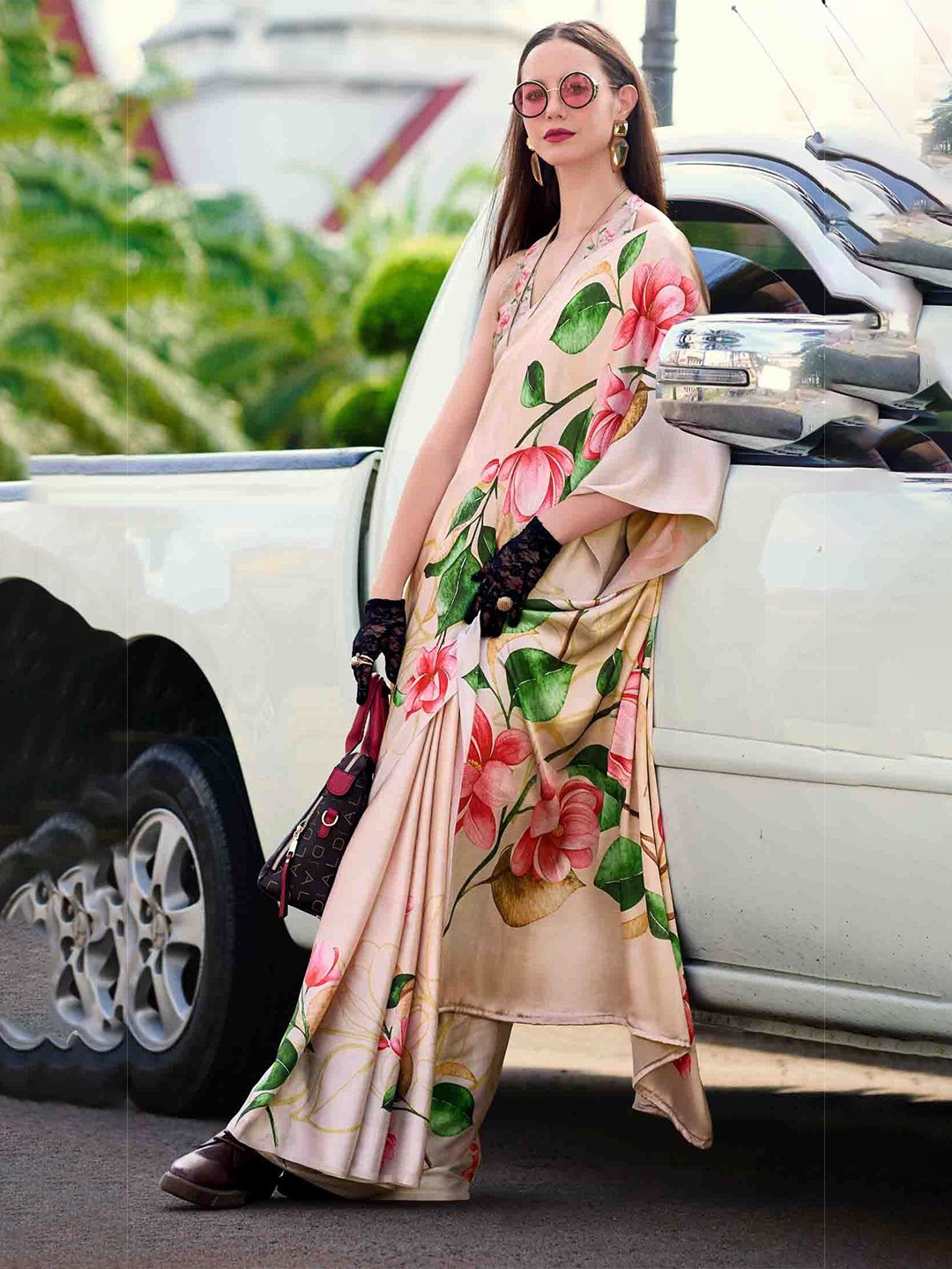 

Blissta Floral Printed Satin Saree, Beige