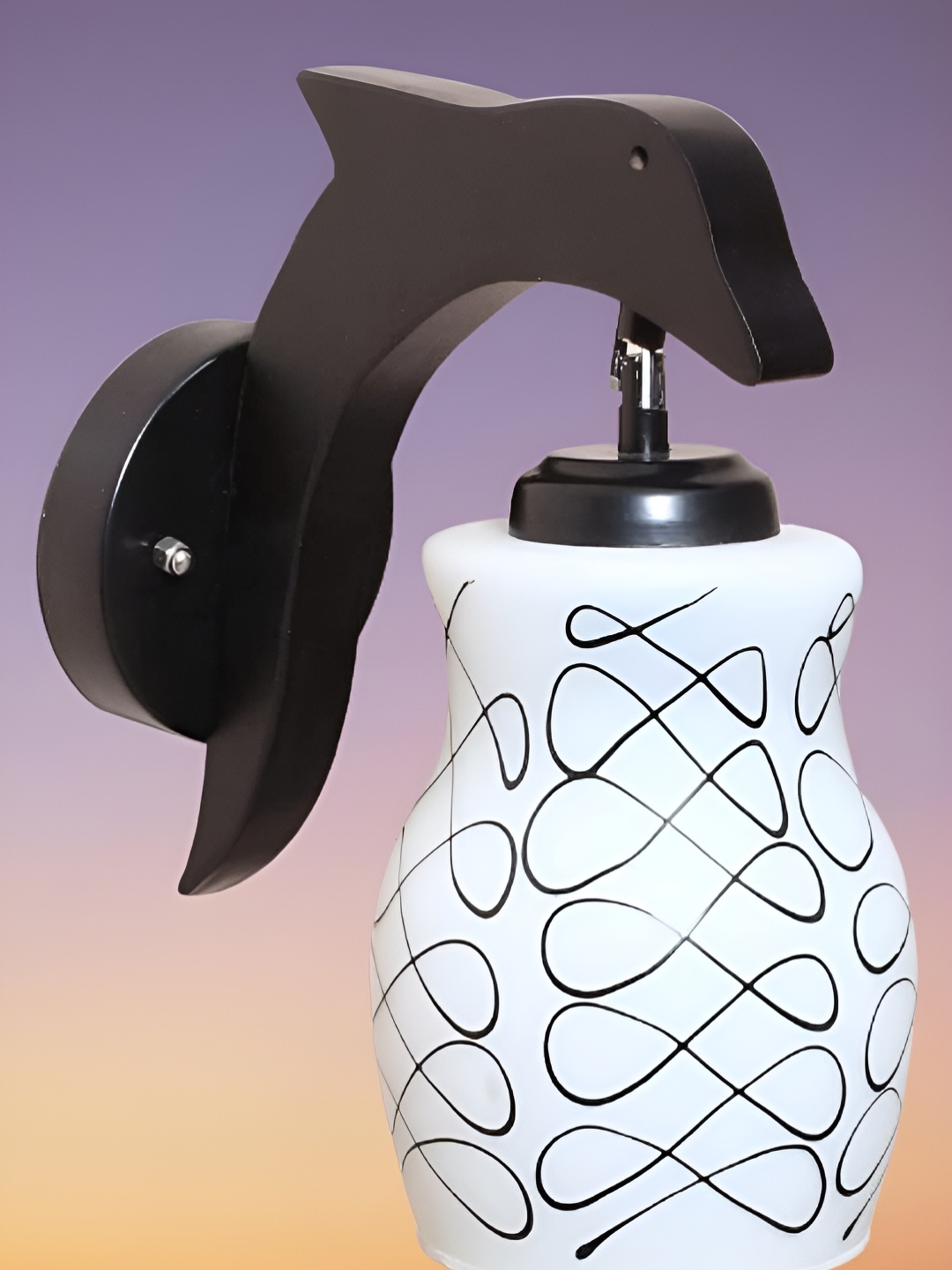 

KINIS Black & Blue Cylinder Shaped Wooden Wall Lamp