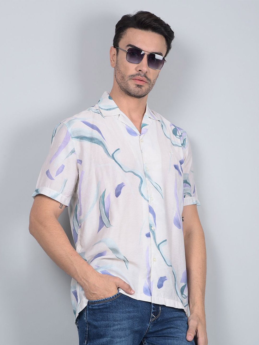 

Crimsoune Club Men Classic Fit Cuban Collar Abstract Printed Cotton Casual Shirt, Lavender