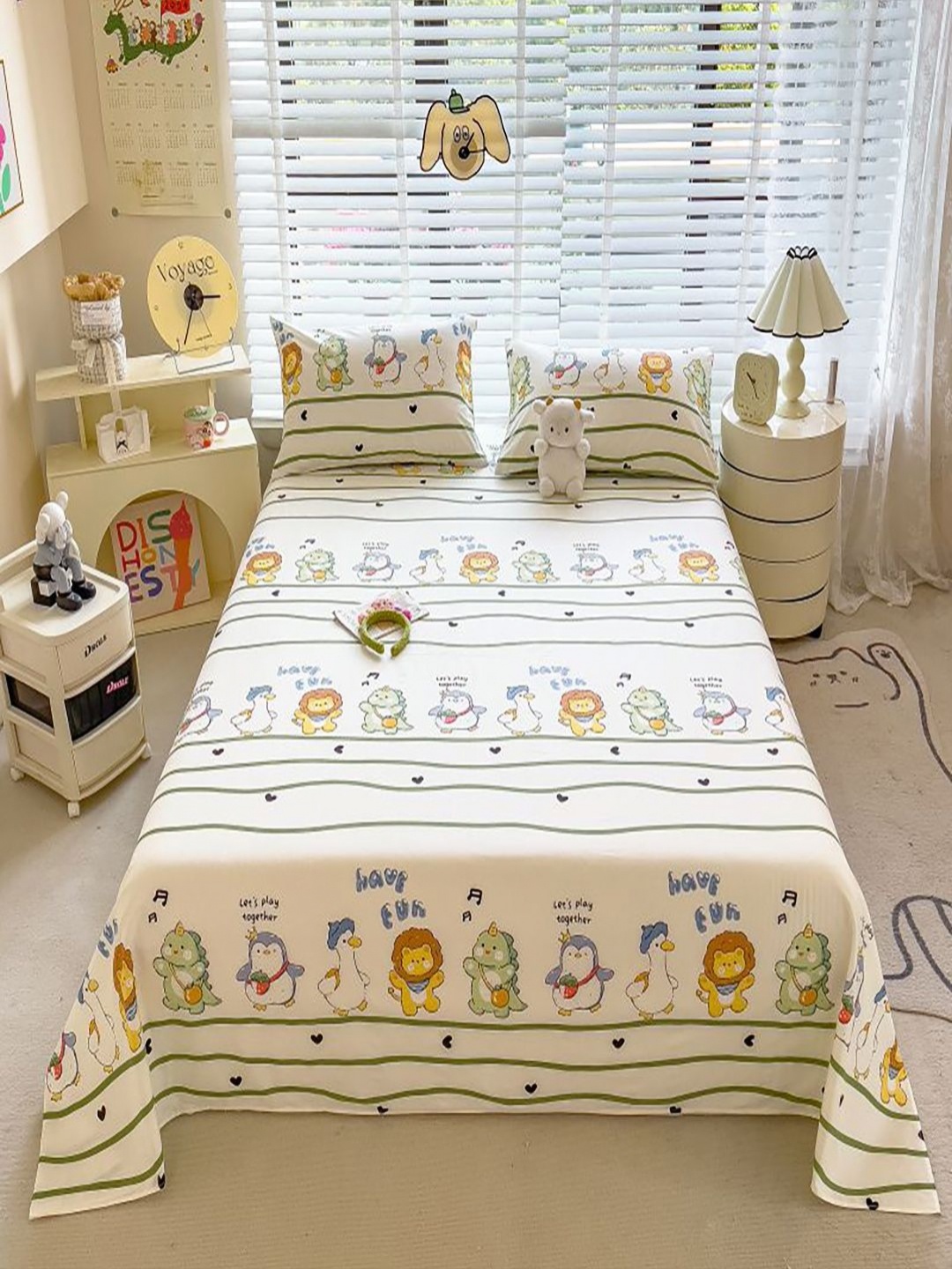 

JC HOME Cream Cartoon Characters Pure Cotton 220 TC King Bedsheet Set-2.50 m x 2.30 m