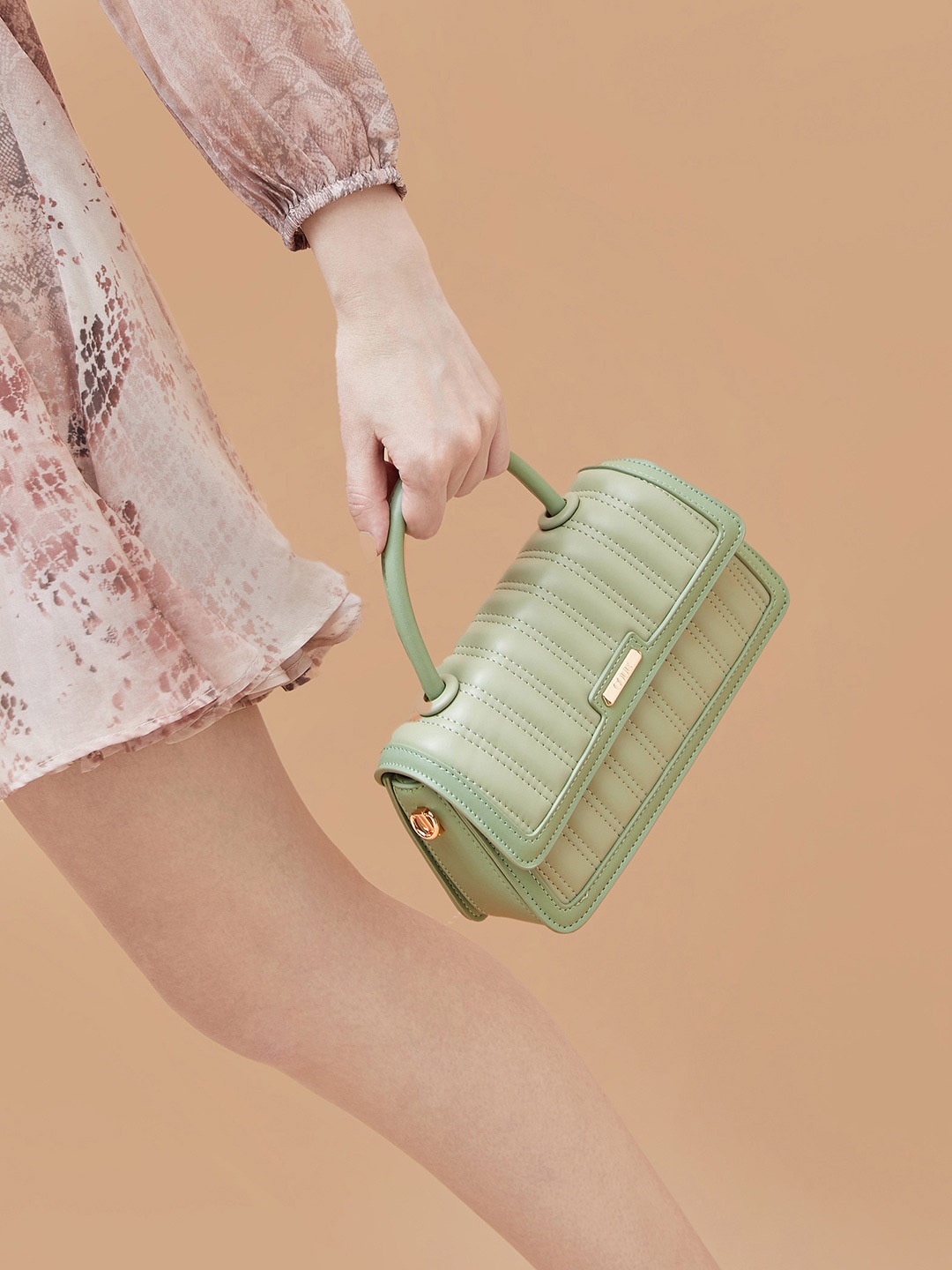 

CODE by Lifestyle PU Bucket Handheld Bag with Quilted, Green