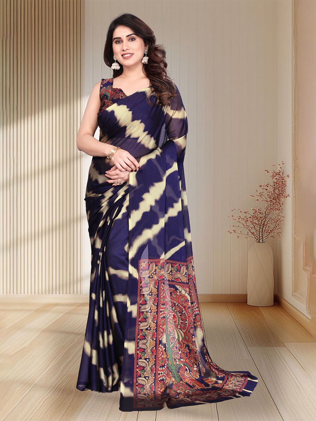 

SUPERLAXMI Striped Pure Chiffon Saree, Navy blue