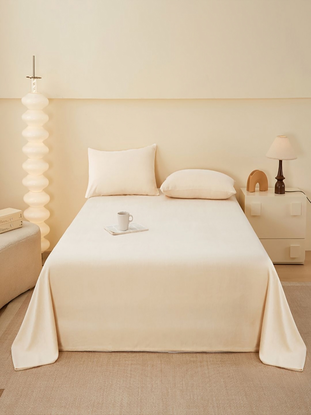 

JC HOME Beige Solid 140 TC King Bedsheet Set 2.40 m x 2.70 m