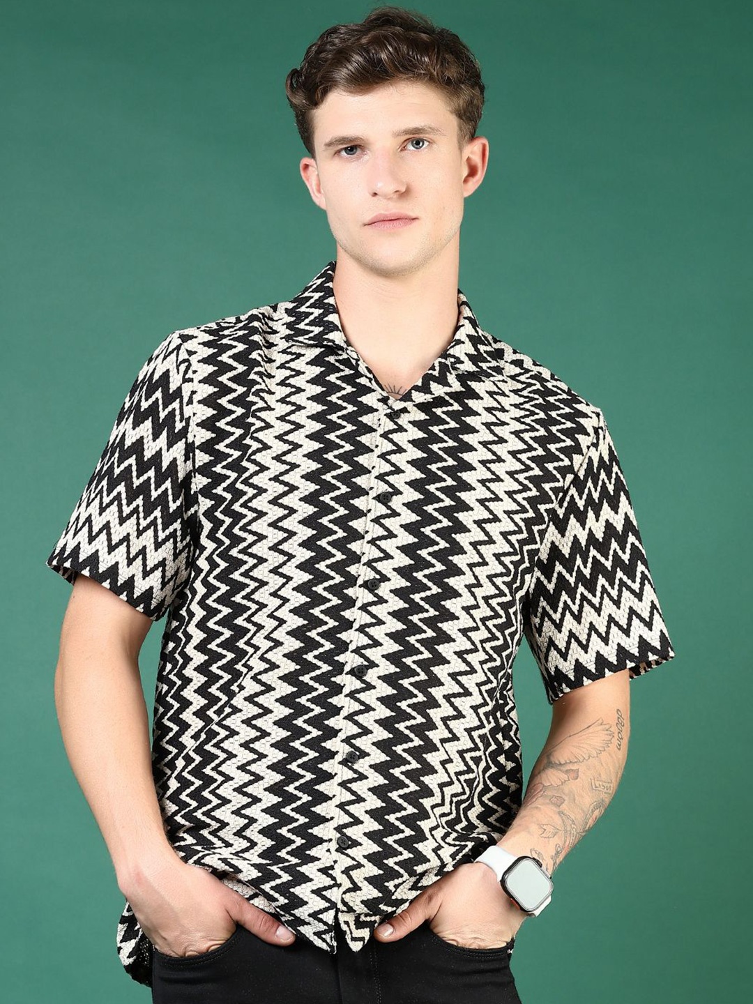 

V-Mart Men Cuban Collar Geometric Printed Cotton Casual Shirt, Black