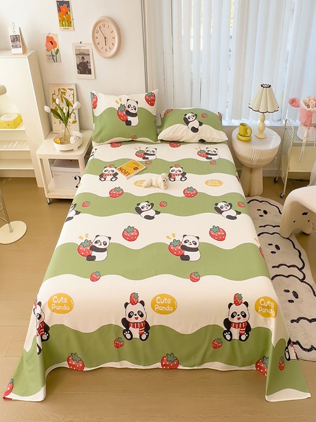 

JC HOME White & Green Graphic Printed Cotton 220 TC Single Bedsheet Set 2.43m x 2.64m