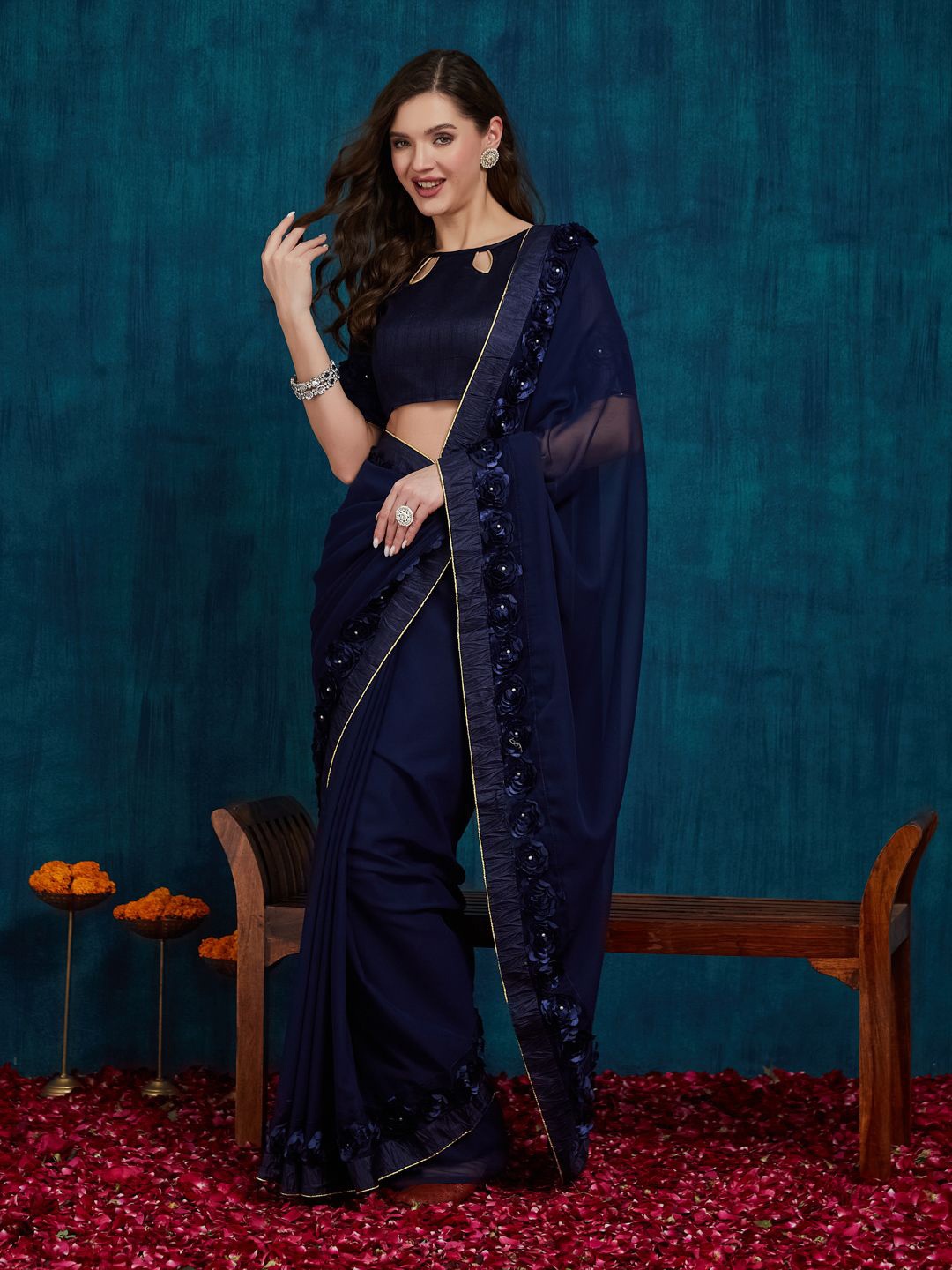 

RAJGRANTH Embellished Pure Georgette Saree, Navy blue