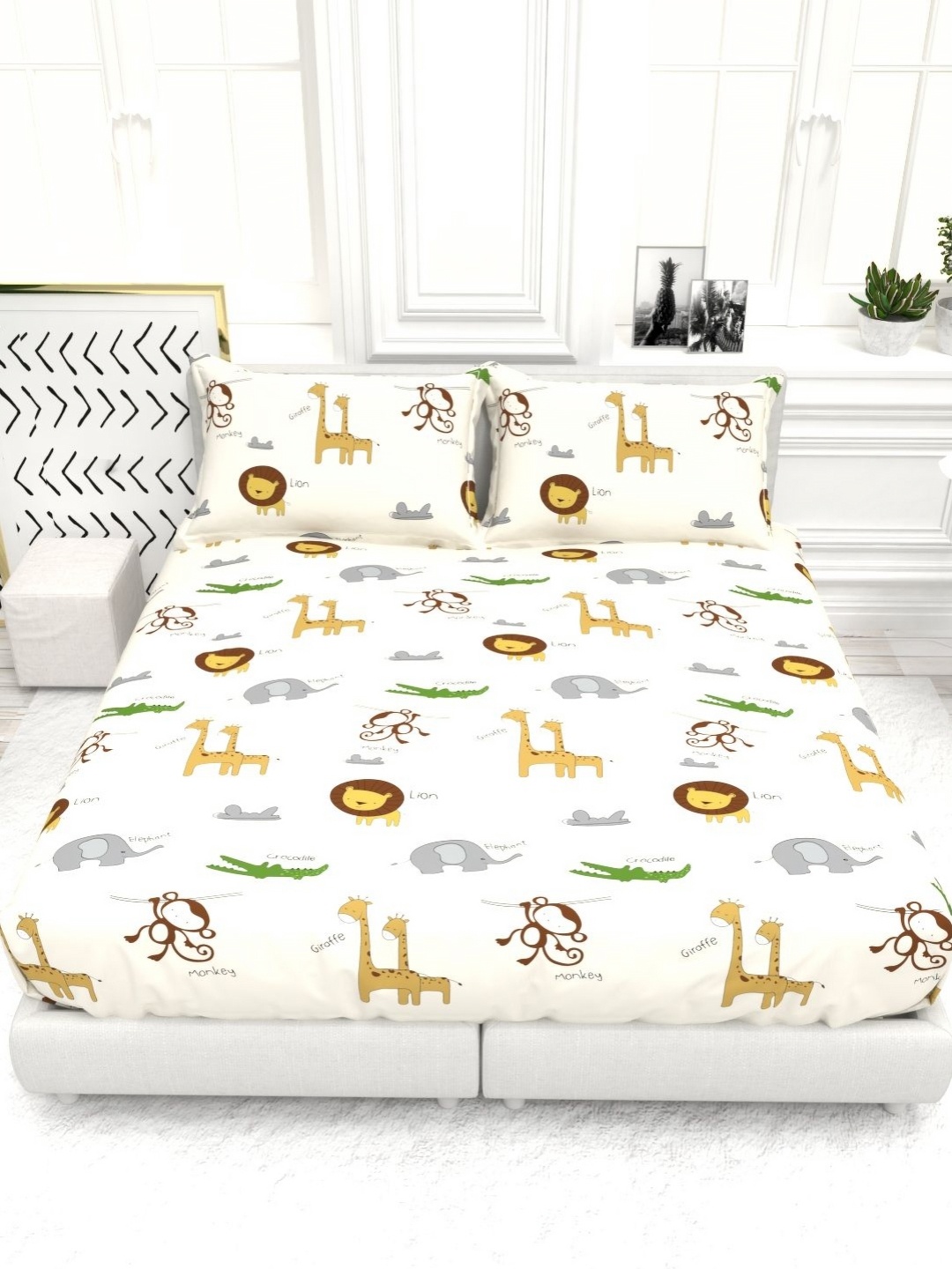 

THE WHITE MOSS Kids White Printed 210 TC Queen Bedsheet Set- 2.25 m x 2.55 m