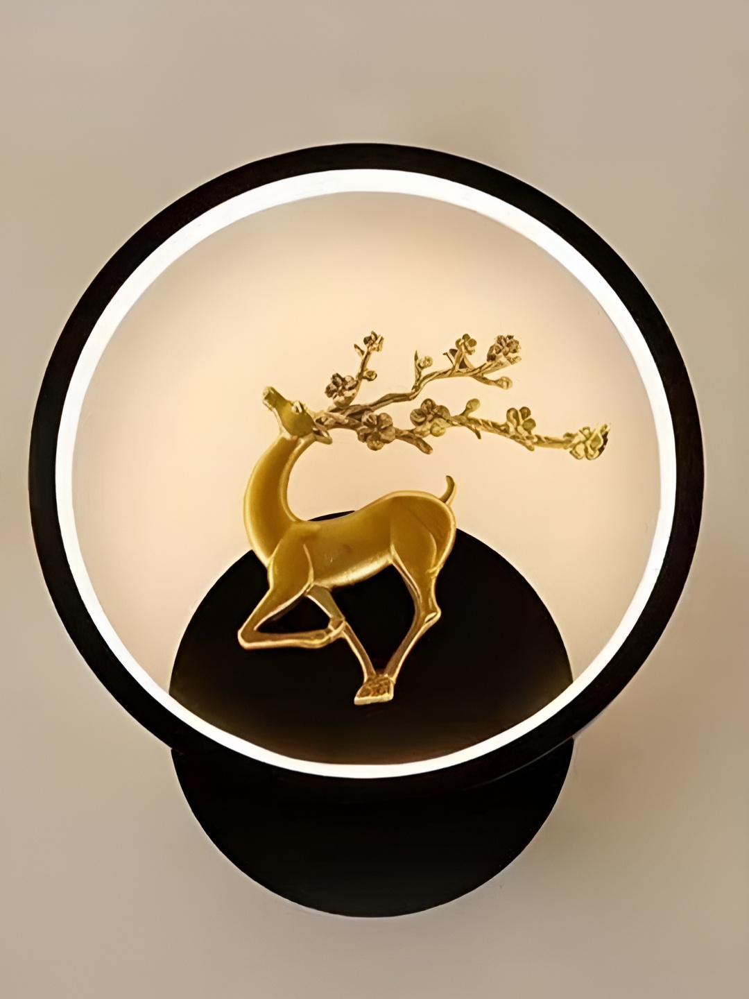 

KINIS Black & Gold-Toned Abstract Shaped Acrylic Wall Lamp