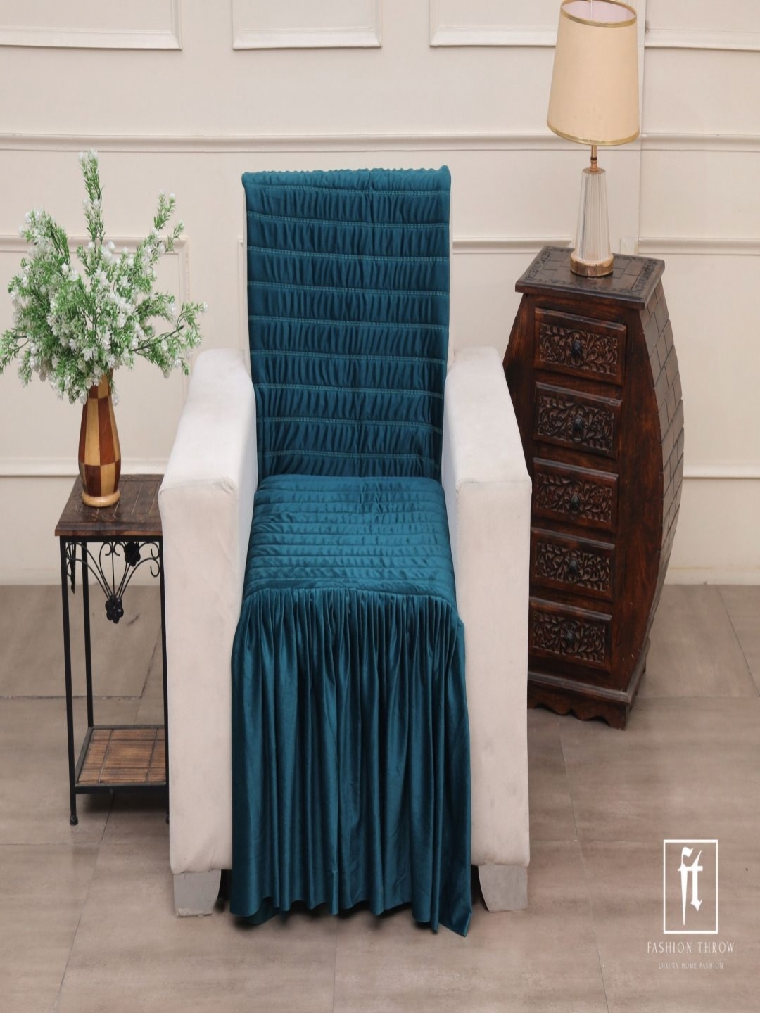 

Fashion Throw Teal Velvet Sofa Cover