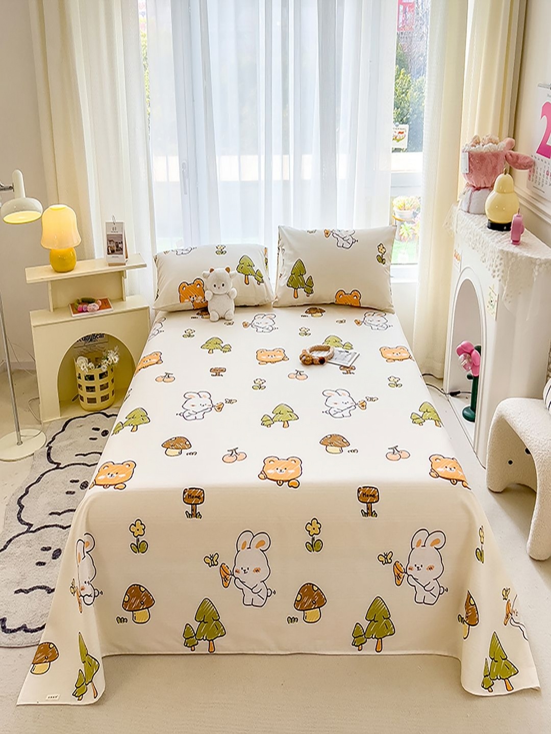 

JC HOME White & Yellow Cartoon Characters 140 TC King Bedsheet Set 2.5 m x 2.45 m