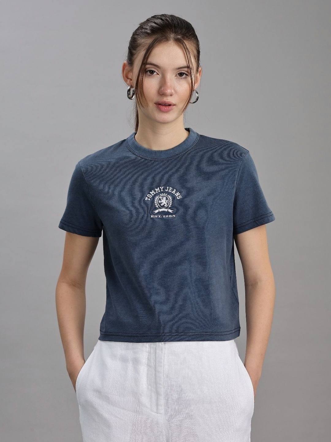 

Tommy Hilfiger Women Typography Printed Round Neck Cotton T-shirt, Blue