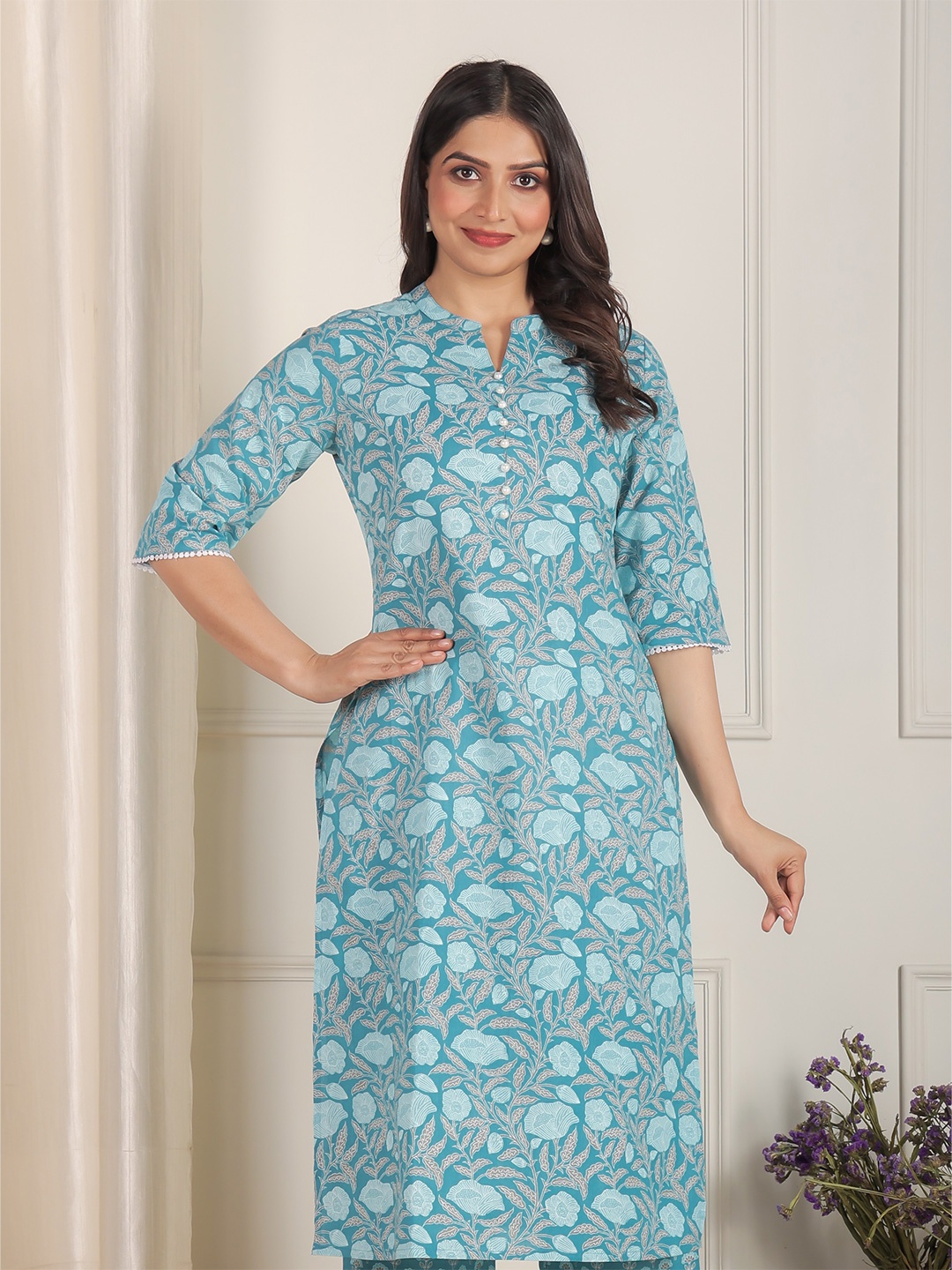 

Aramya Floral Printed Mandarin Collar Cotton Straight Kurta, Blue
