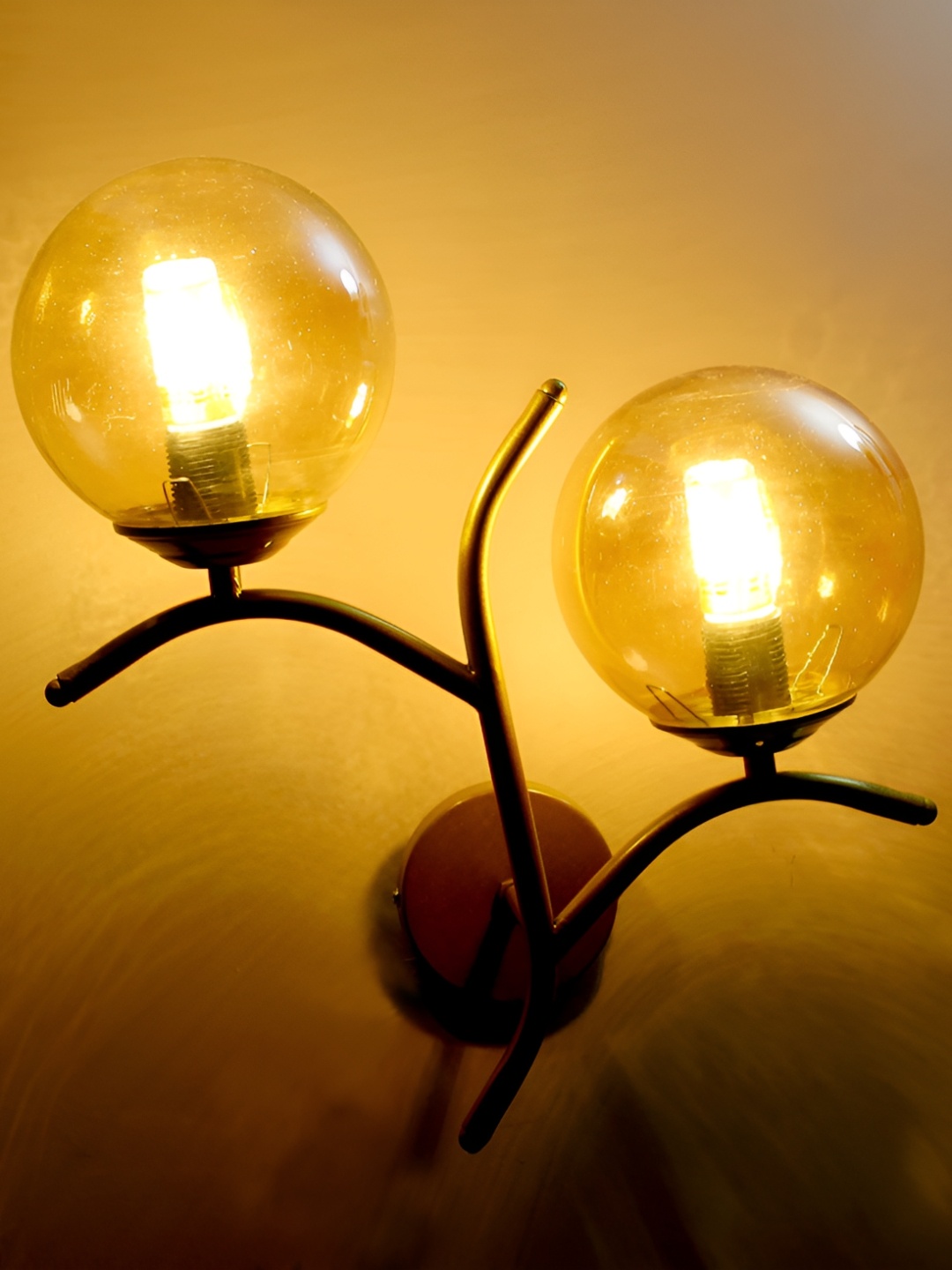

KINIS Gold-Toned Spherical Shaped Metal Wall Lamp