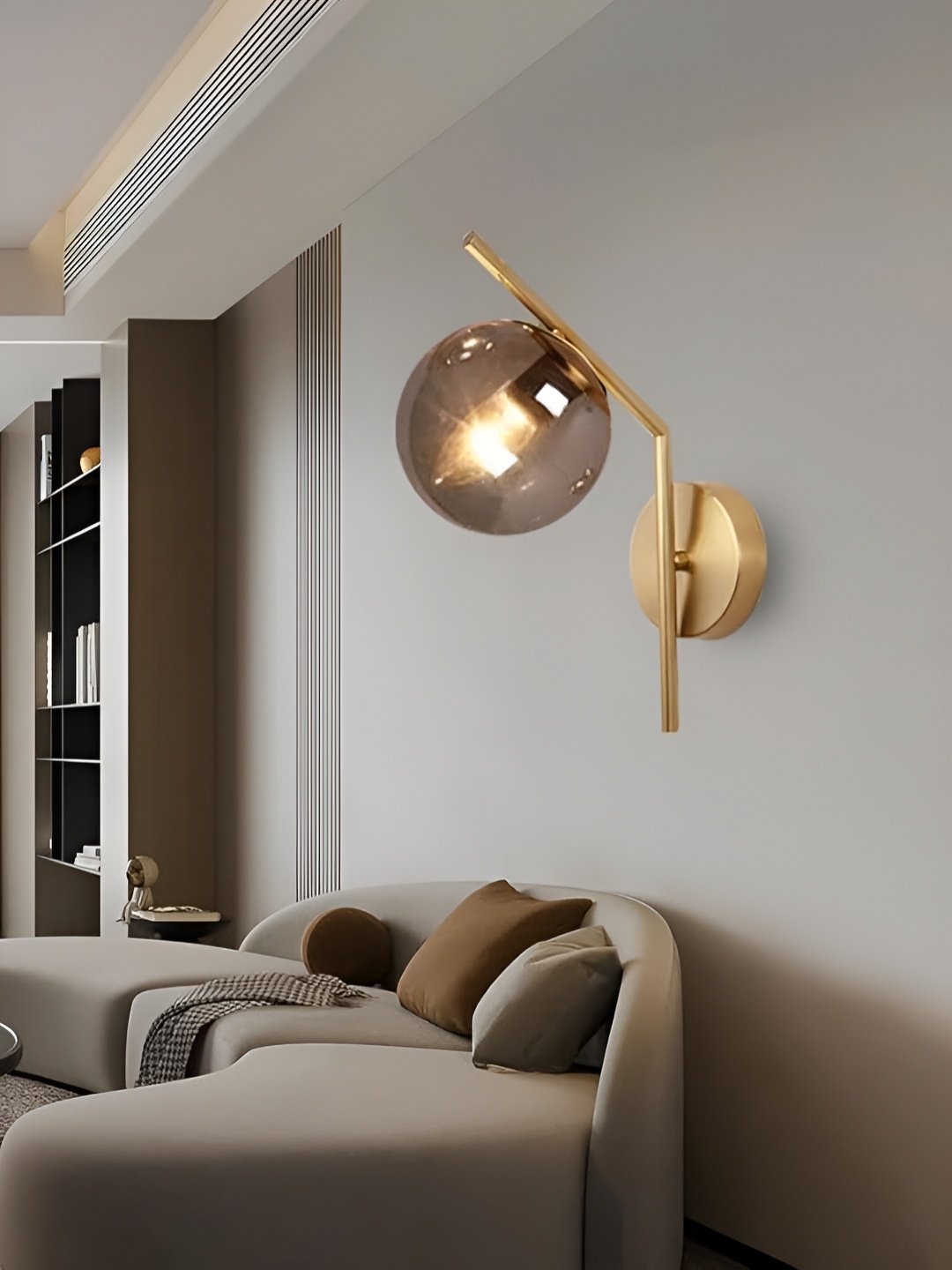 

KINIS Gold-Toned & Transparent Metal Spherical Shaped Wall Lamp