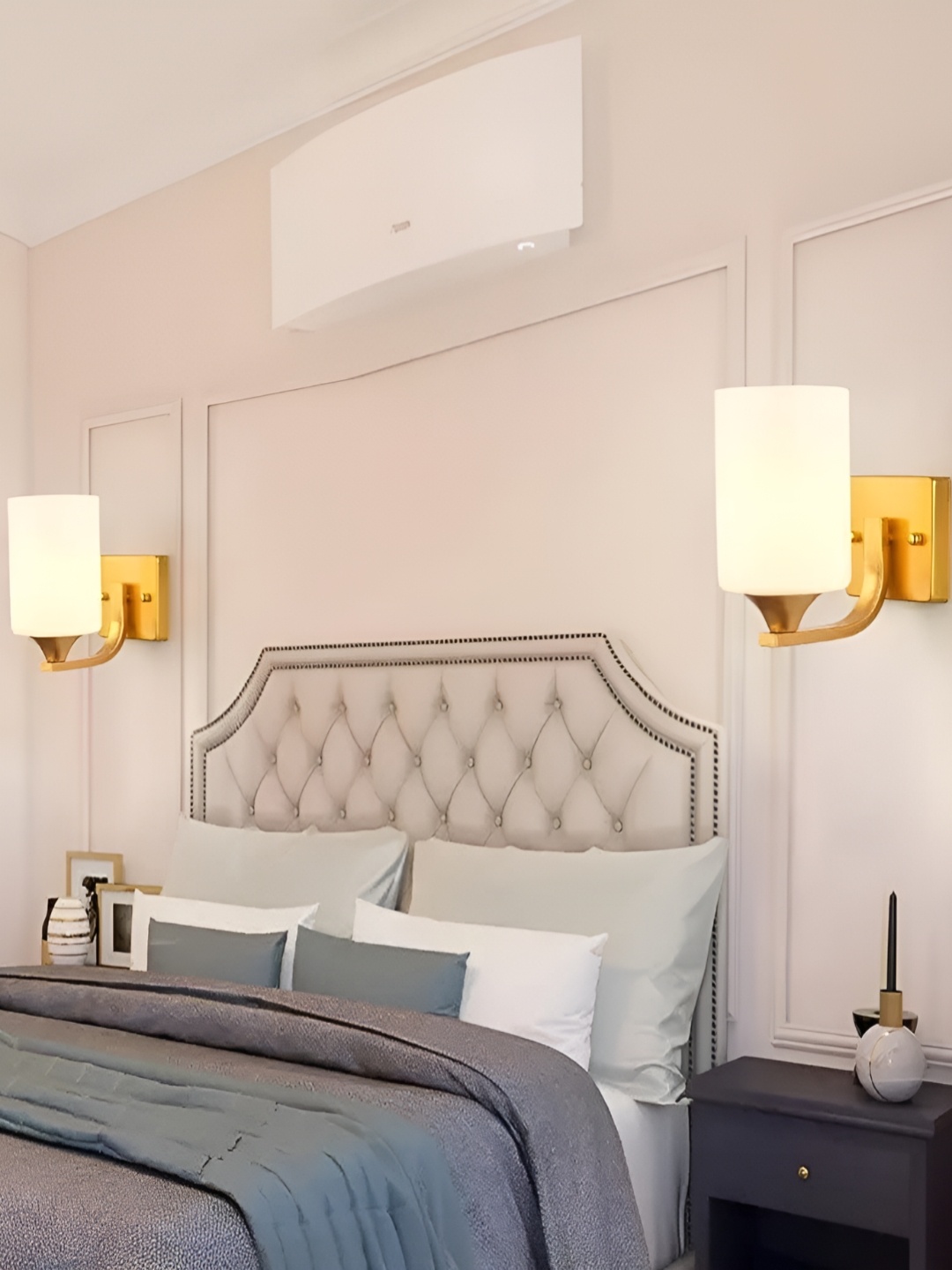 

KINIS Gold-Toned & White Cylinder Shaped Wall Lamp