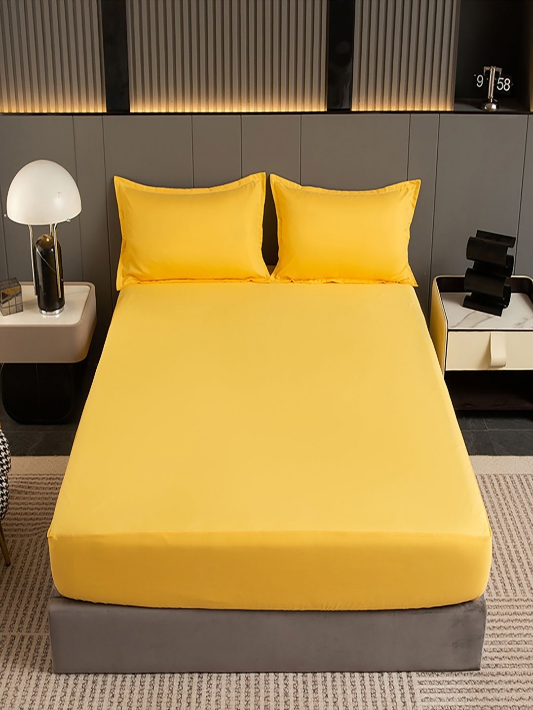 

JC HOME Yellow Polycotton 140 TC King Bedsheet Set 2.0 m x 2.2 m