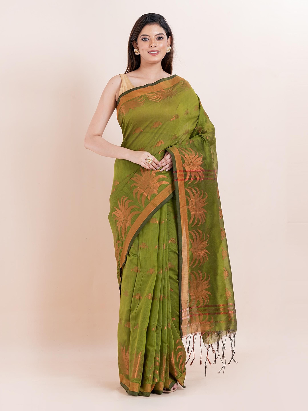

PUKU Ethnic Motifs Woven Design Saree, Green