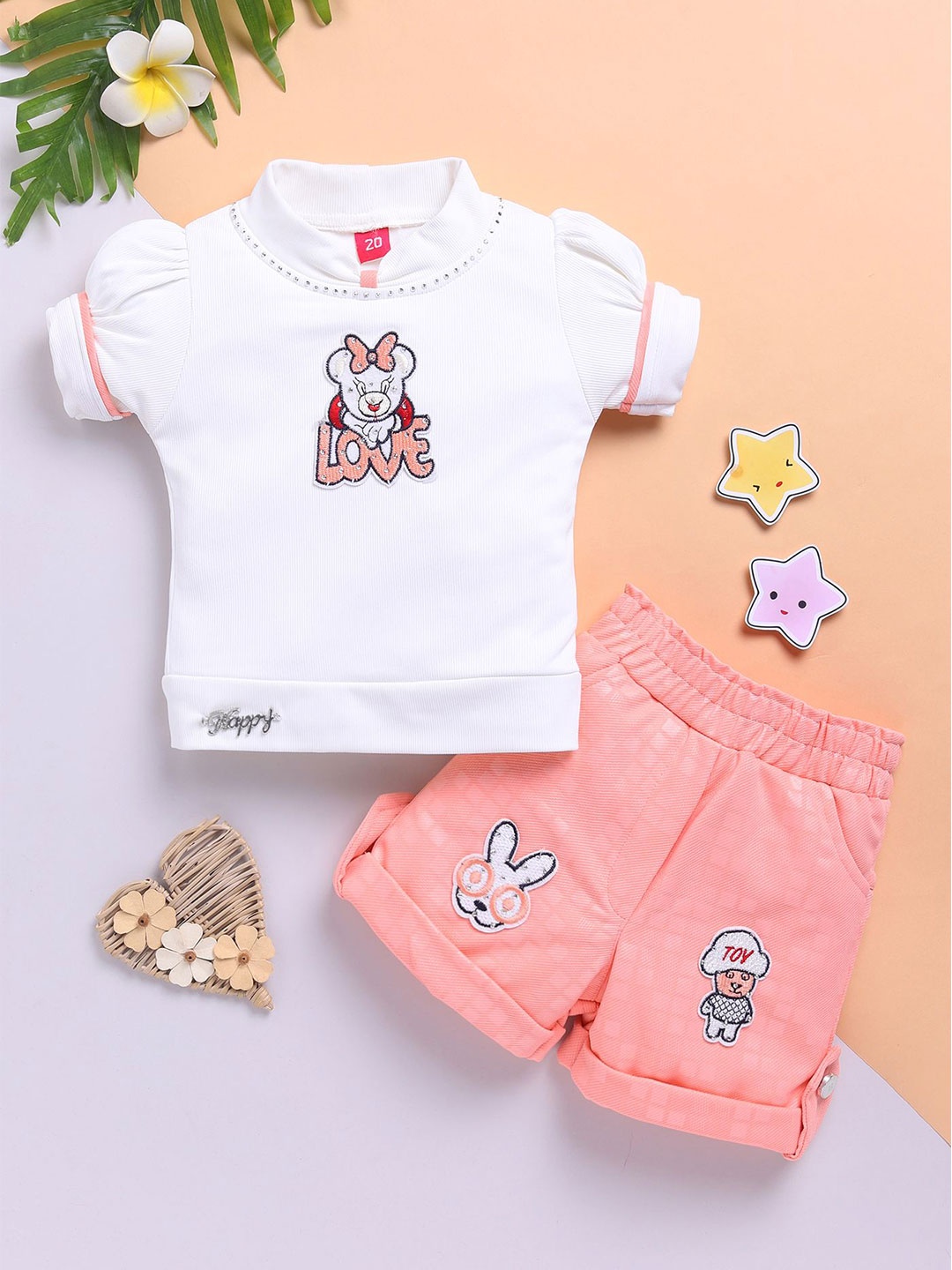 

Toonyport Girls Printed Round Neck Top With Shorts, Peach