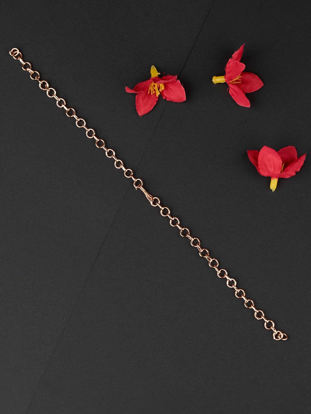 

Sasitrends Rose Gold-Plated Minimal Chain