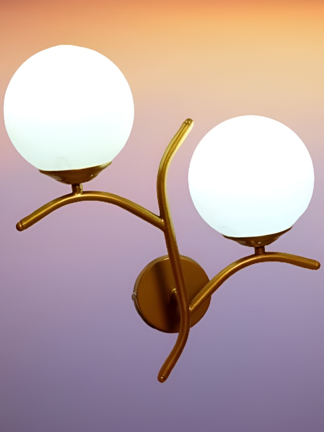 

KINIS Gold-Toned & White Metal Spherical Shaped Wall Lamp