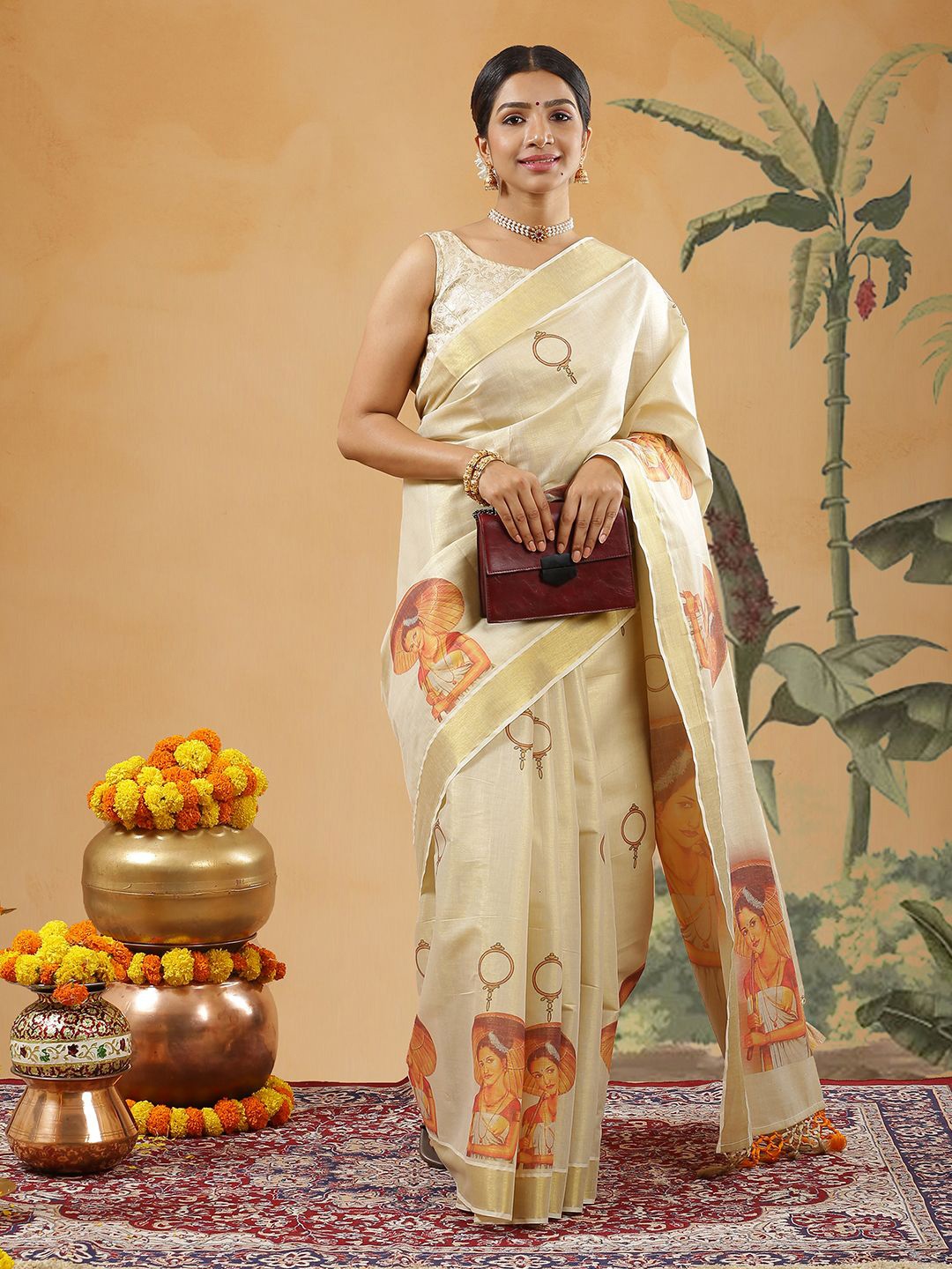 

Kalyan Silks Ethnic Motifs Printed Zari Kasavu Saree, Gold