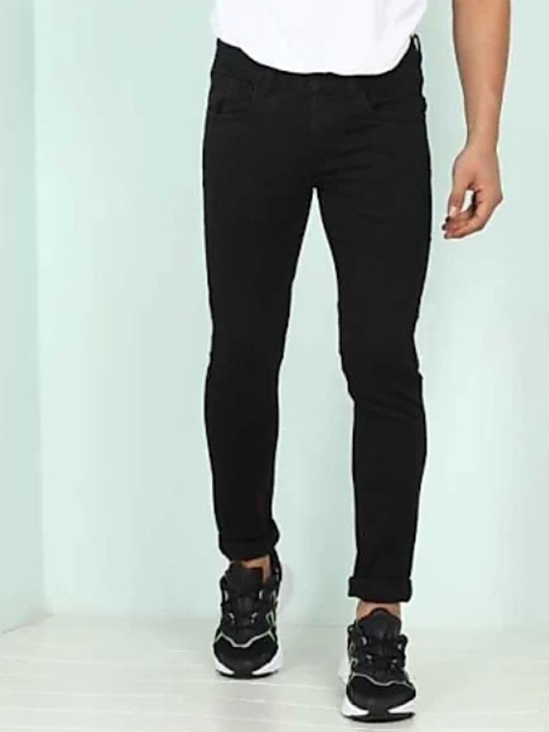 

COMFITS Men Classic Cotton Slim Fit Mid-Rise Jeans, Black