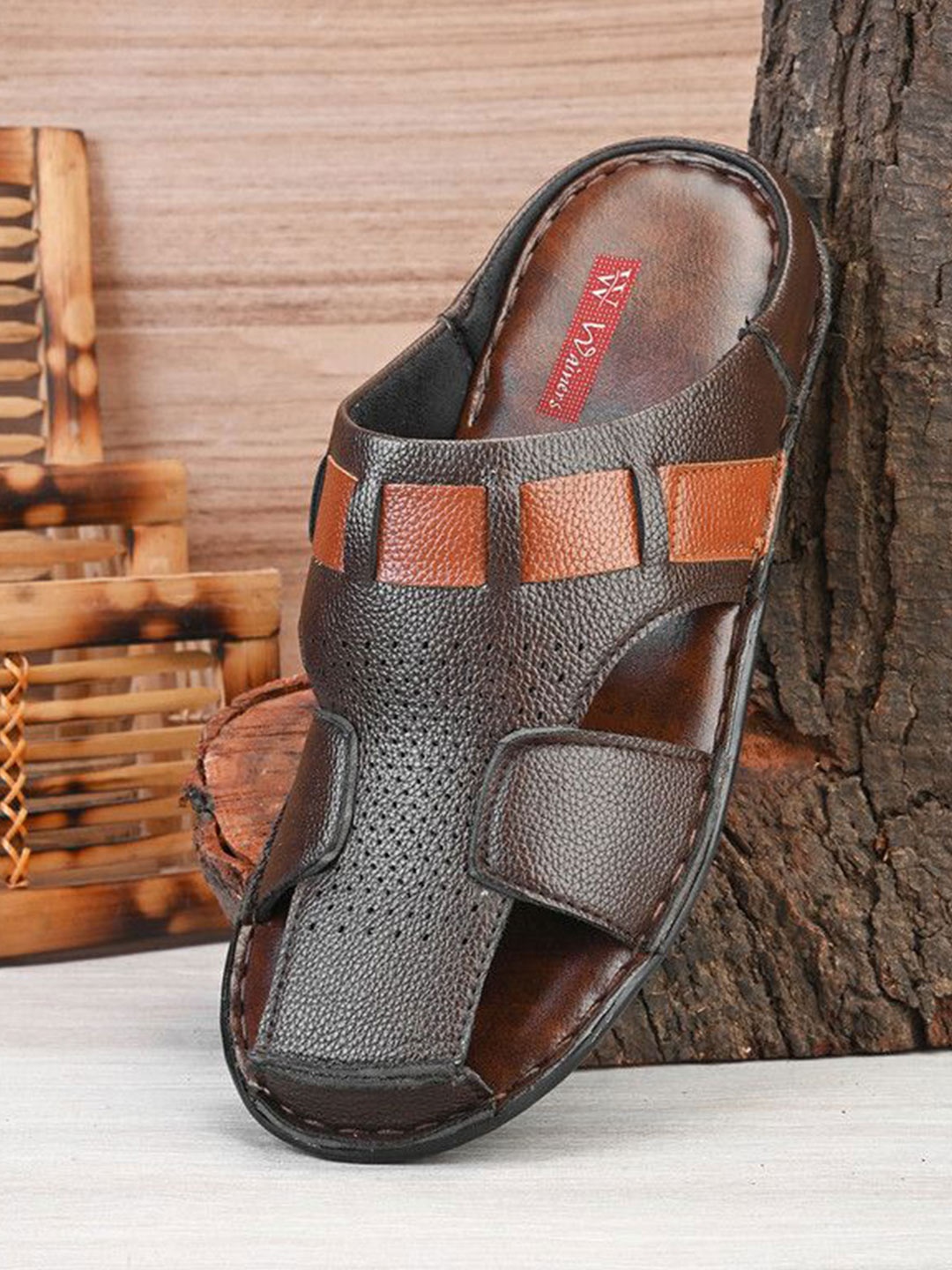 

WAINERS Men Comfort Sandals, Brown