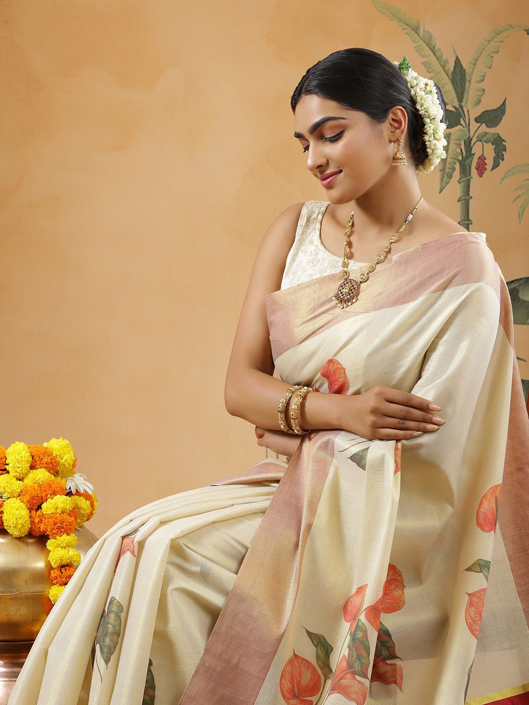 

Kalyan Silks Floral Printed Zari Kasavu Saree, Gold