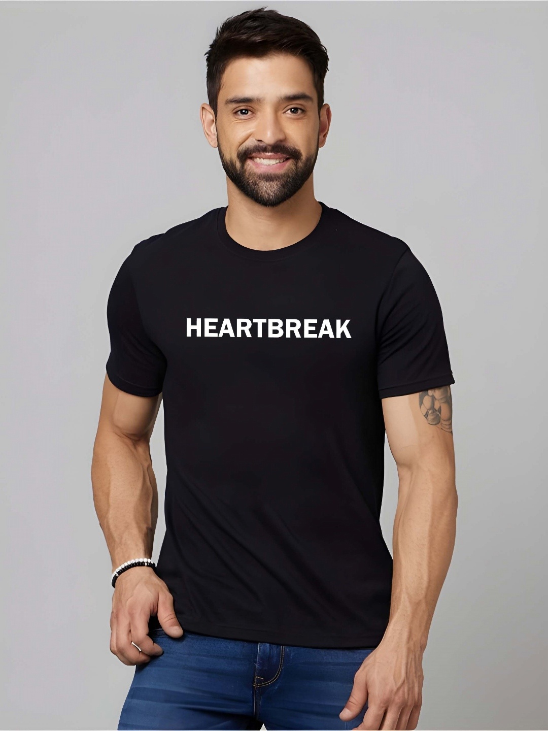 

THE BEETEL HOUSE Men Graphic Printed Round Neck Cotton T-shirt, Black
