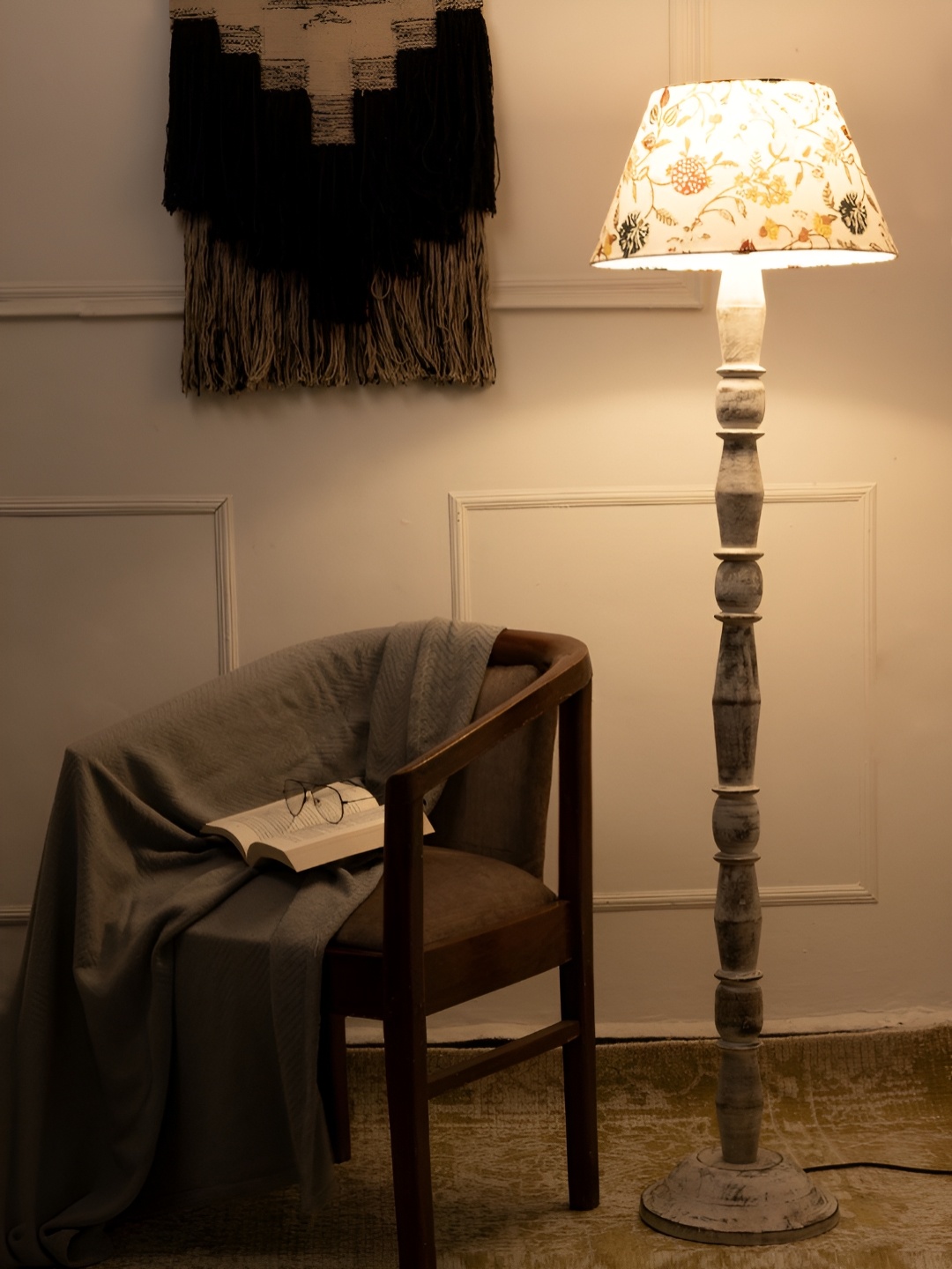 

green girgit White & Brown Floral Printed Wooden Taper Floor Lamp