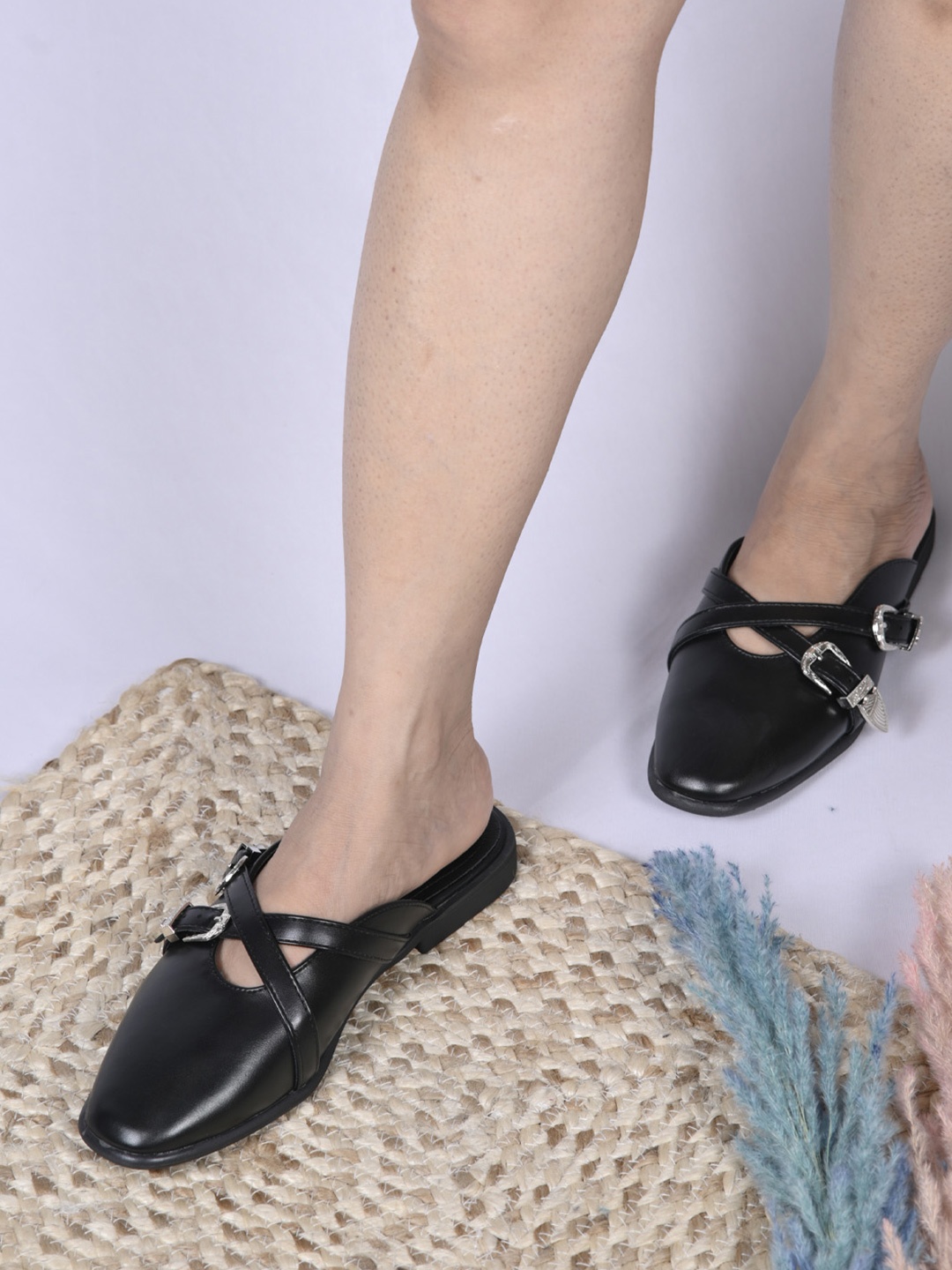 

Jove Women Mules with Buckles Flats, Black