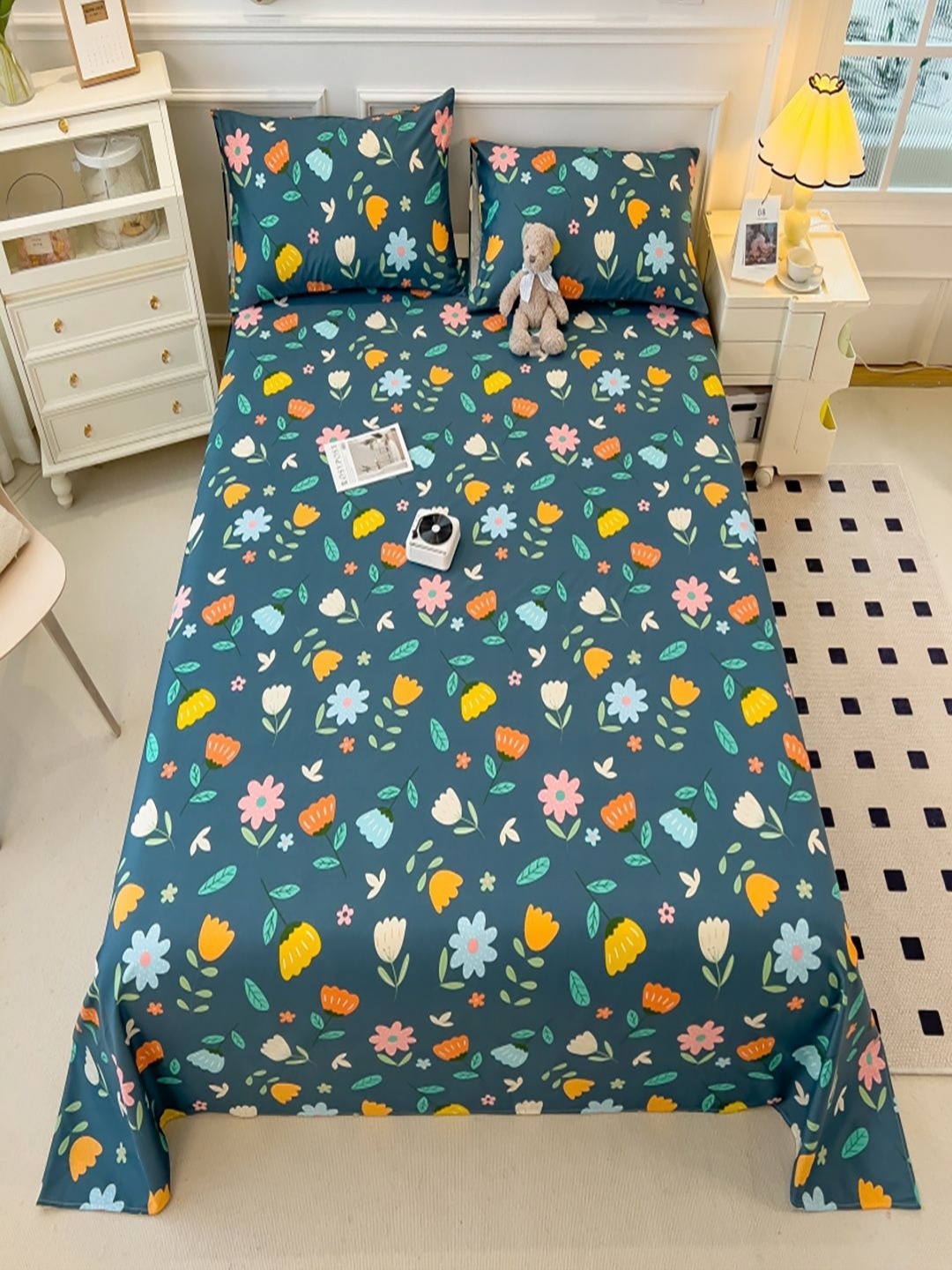 

JC HOME Blue & Green Floral Printed Cotton 220 TC Single Bedsheet Set