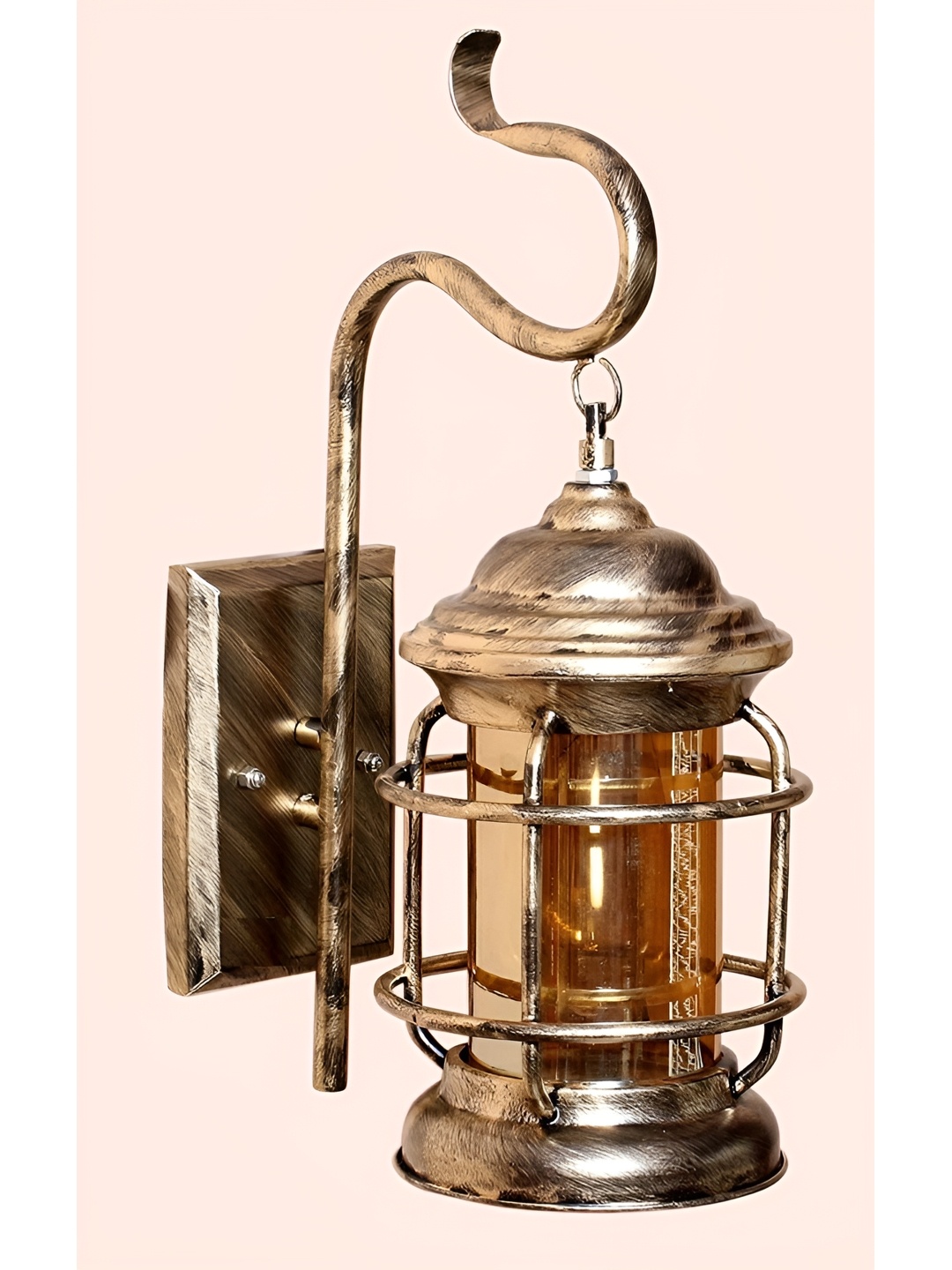 

KINIS Gold-Toned Cylinder Shaped Metal Wall Lamp