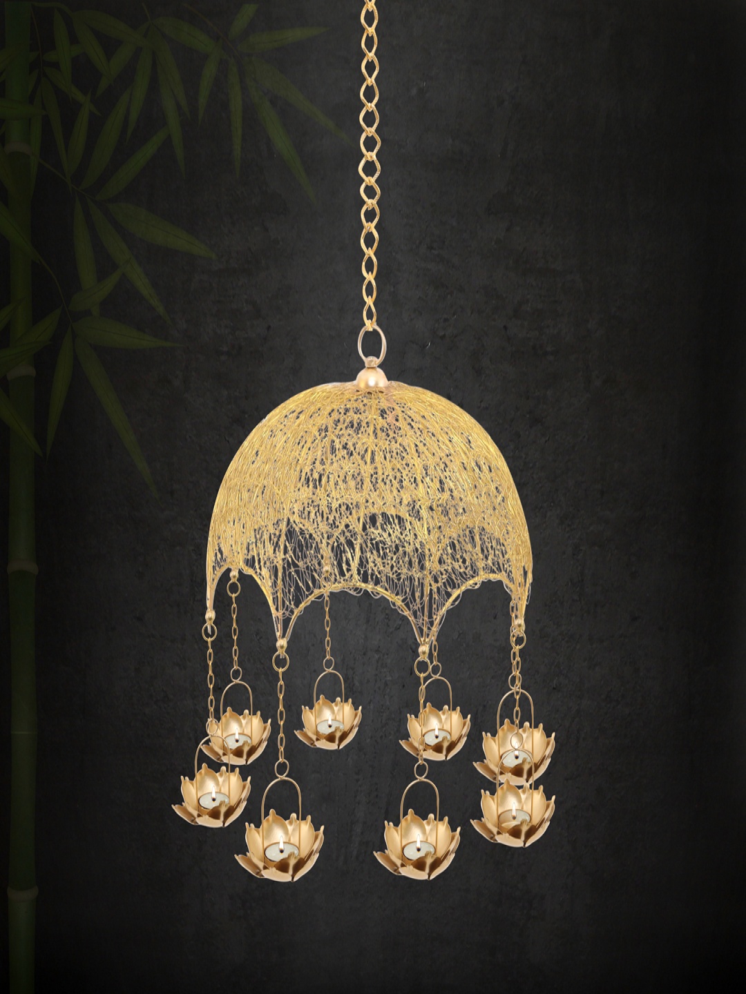 

THE HOME CO. 8 Jhoomer Flower Festive Decor, Gold
