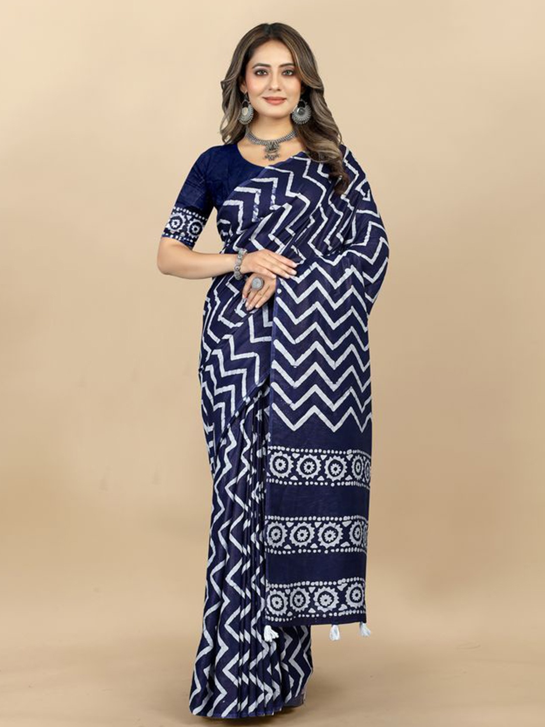 

Exclusiva Batik Printed Satin Saree, Navy blue