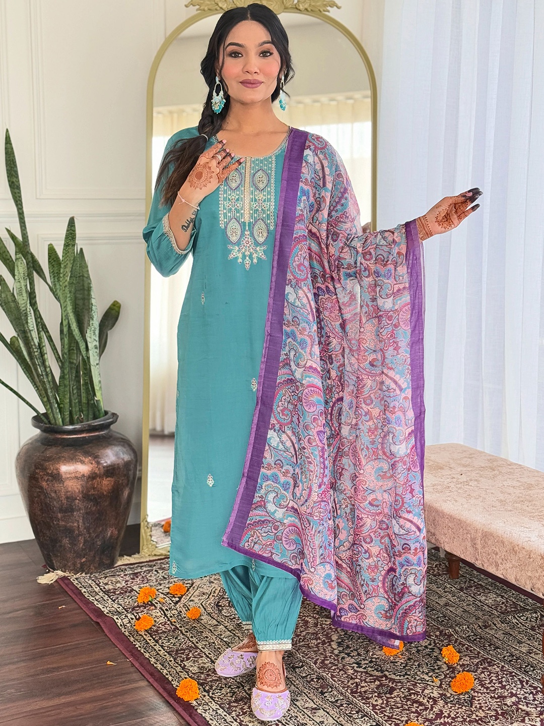 

Growdamy Floral Embroidered Thread Work Chanderi Silk Kurta With Trousers & Dupatta, Blue