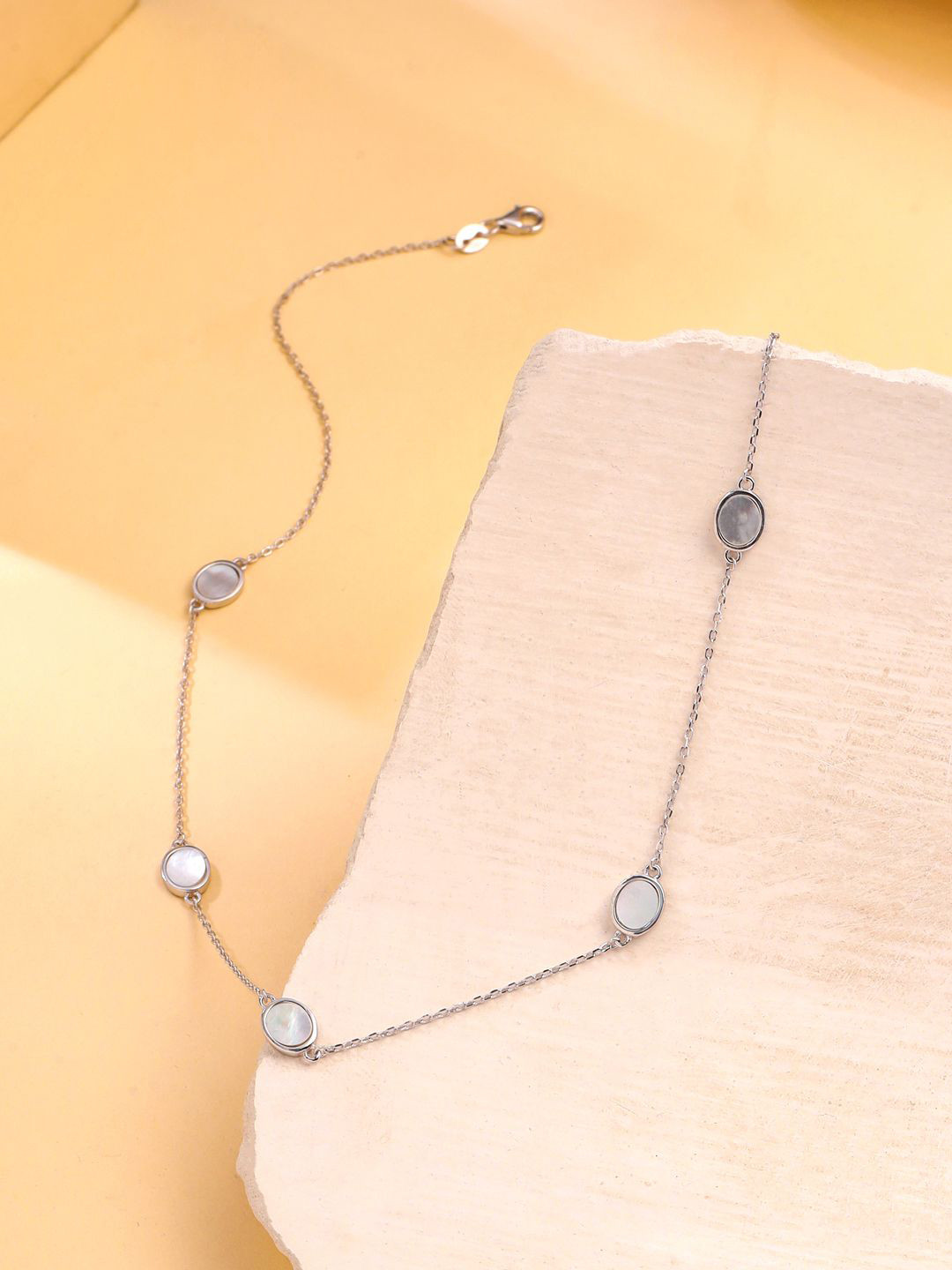 

Kicky And Perky 925 Sterling Silver-Plated Pearls Chain