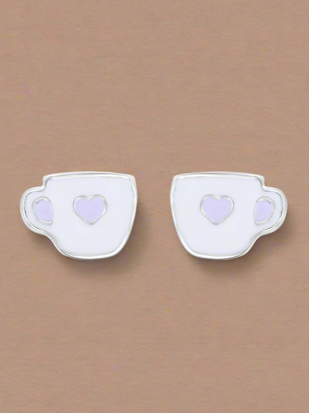 

Nipura Contemporary Studs Earrings, White