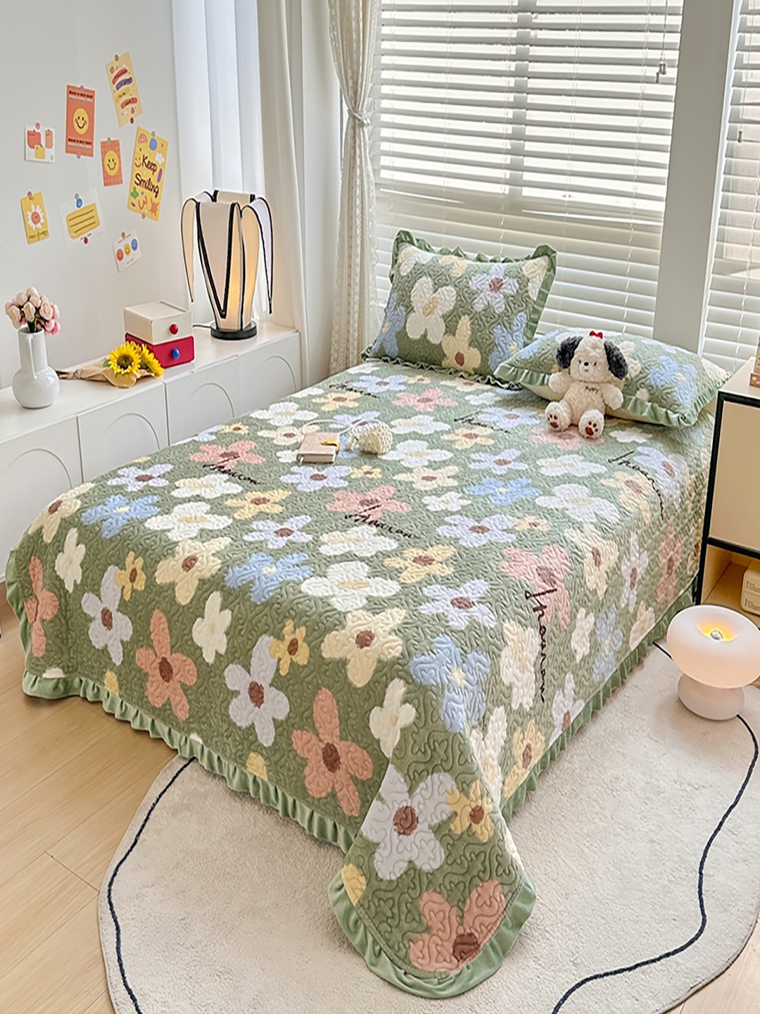 

JC HOME Green & White Printed Cotton Double King Bed & Pillow Cover