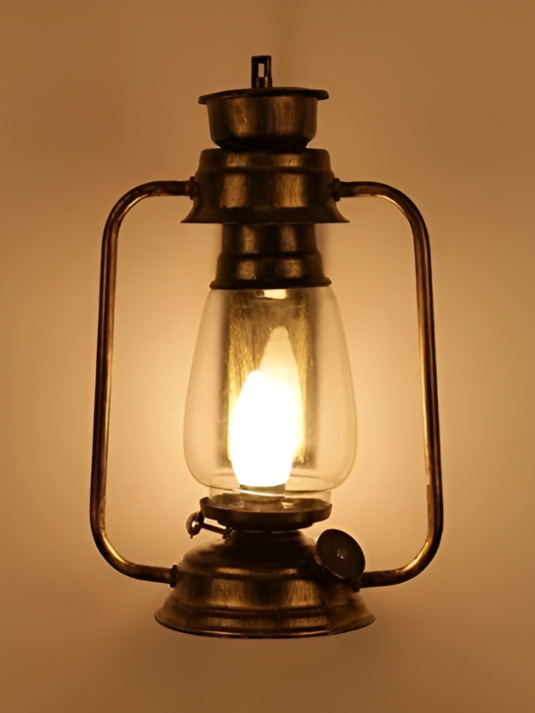 

KINIS Gold-Toned Cylinder Shaped Metal Wall Lamp