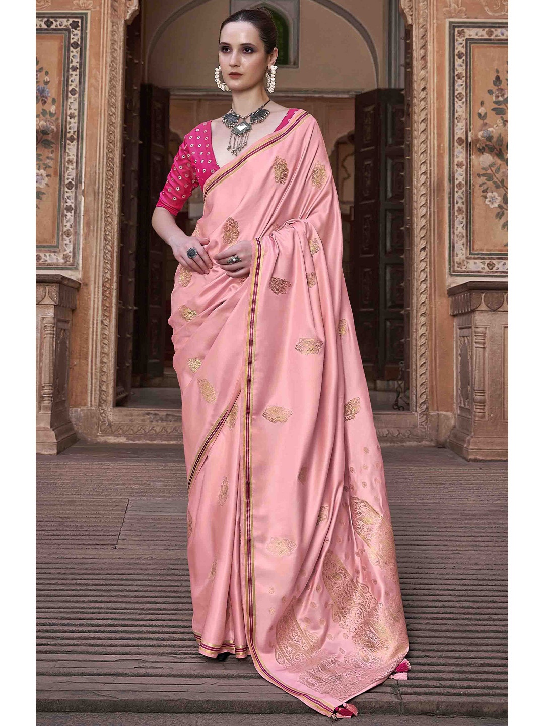 

Mitera Woven Design Zari Saree, Pink