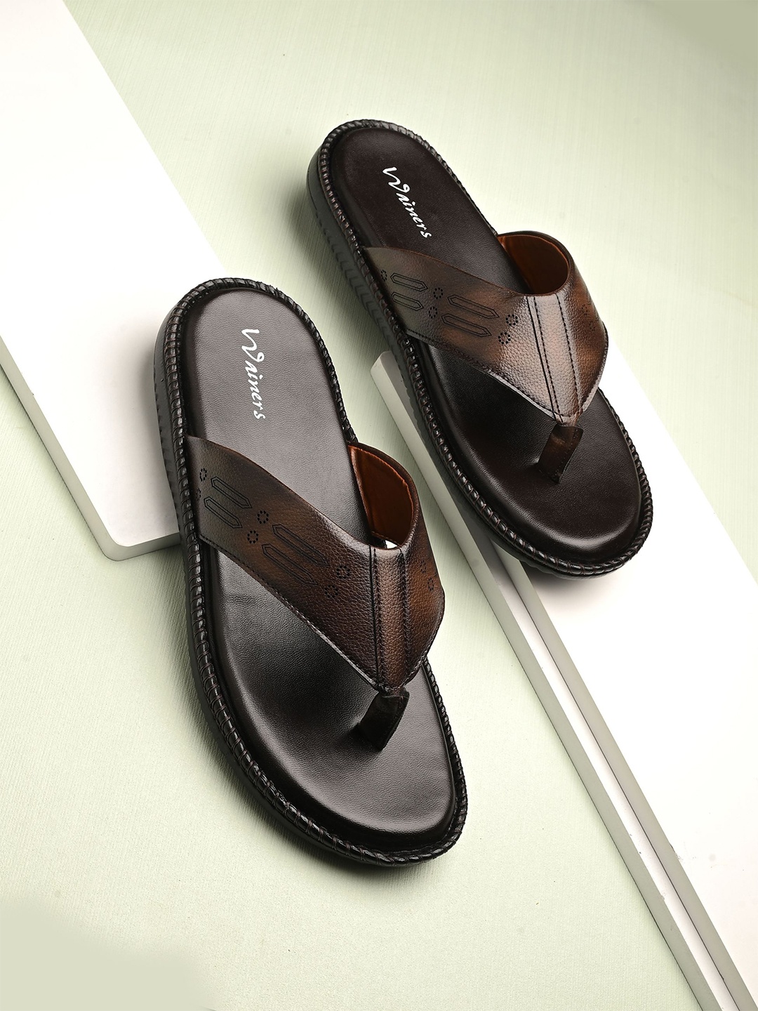 

WAINERS Men Leather Comfort Sandals, Brown