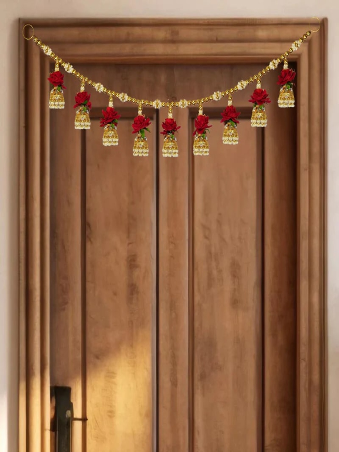 

THE HOME CO. Red & Yellow Rose Pearl Bell Toran