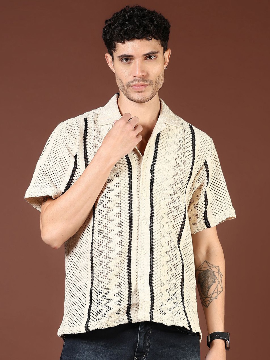 

V-Mart Men Cuban Collar Geometric Printed Cotton Casual Shirt, White