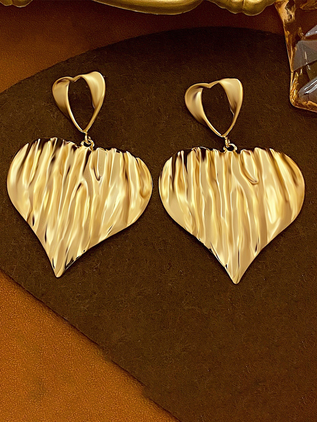 

DressBerry Heart Shaped Drop Earrings, Gold